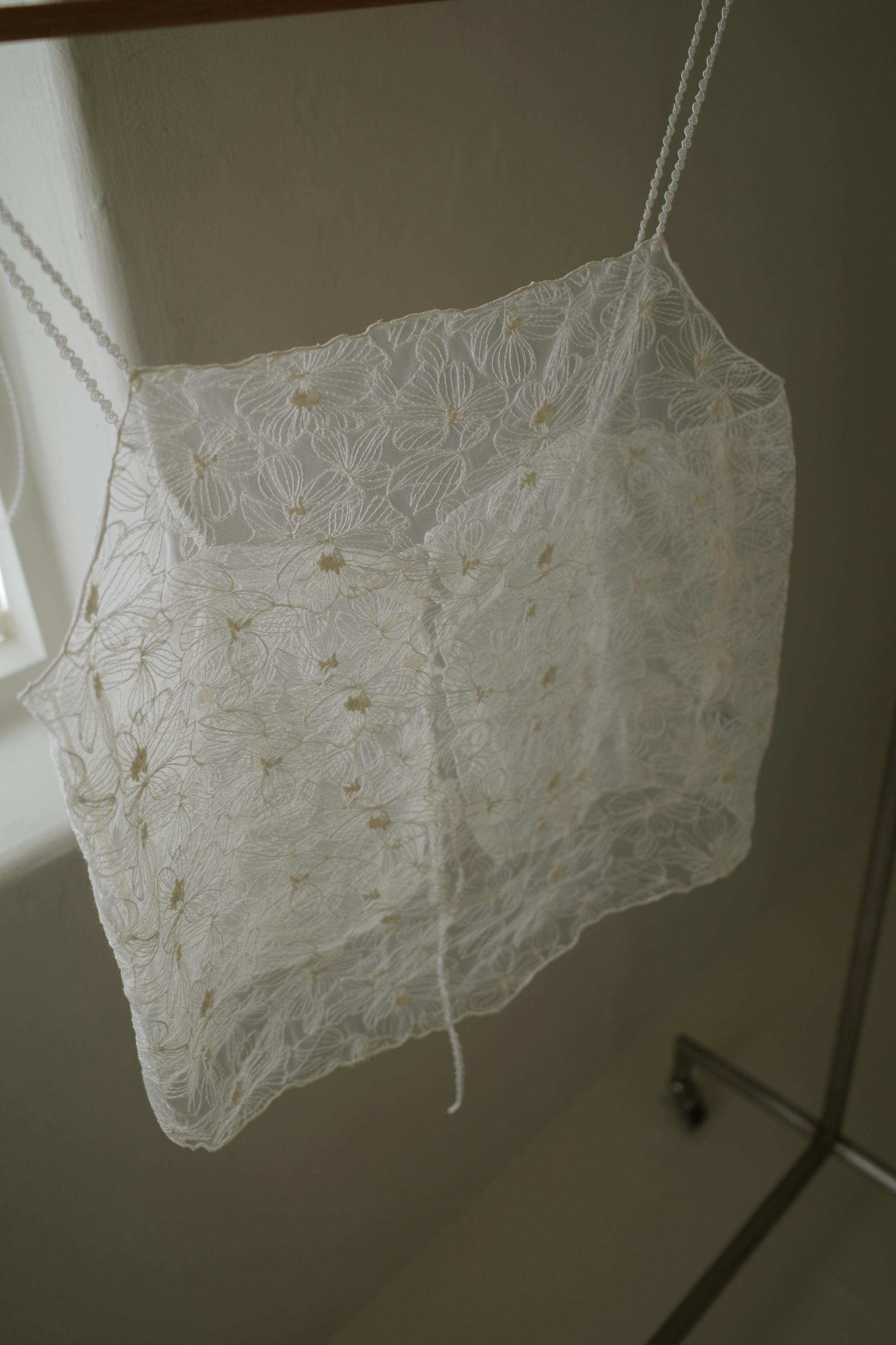 Flora layered top