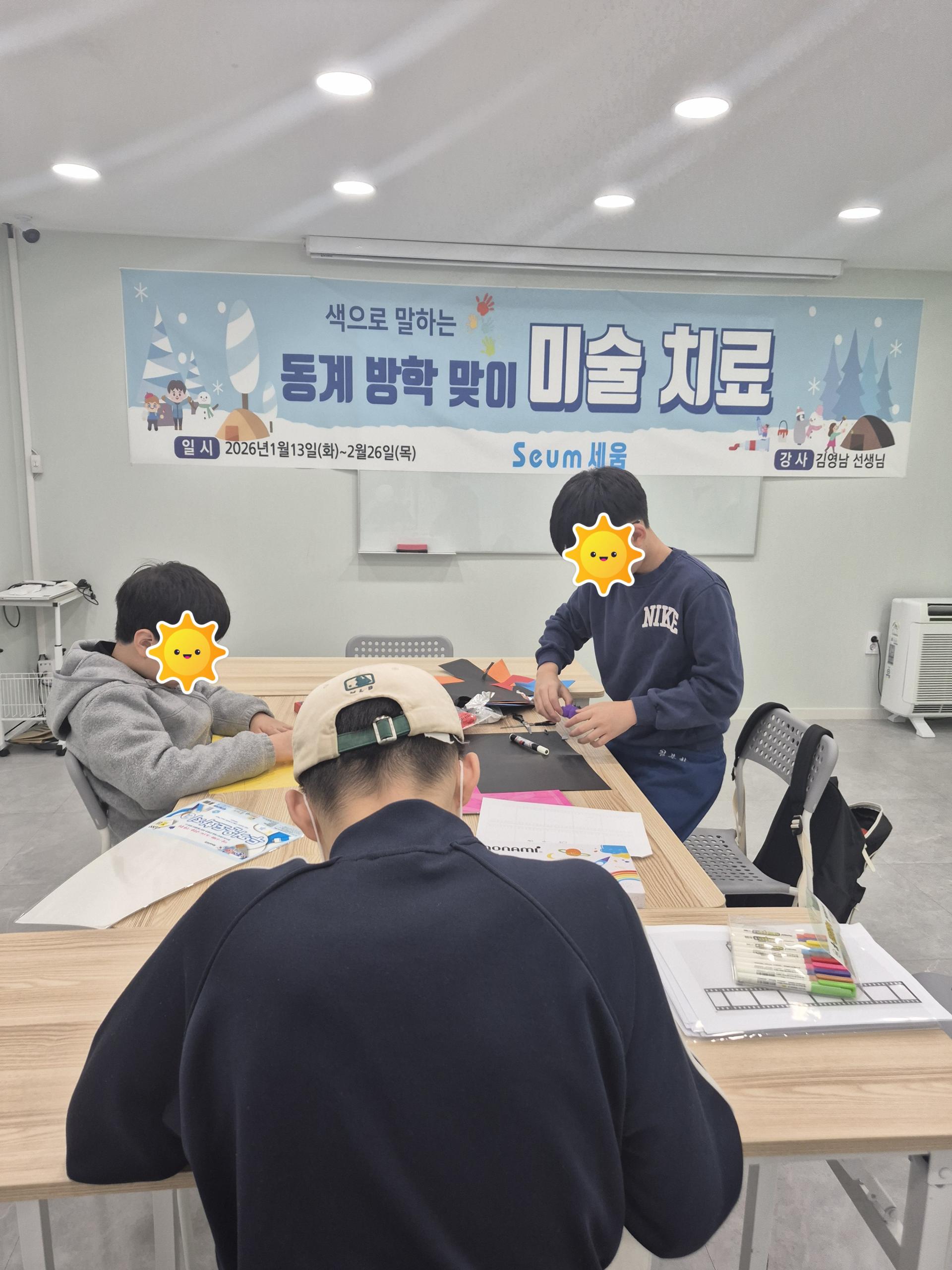 83a2b03ac57db.jpg