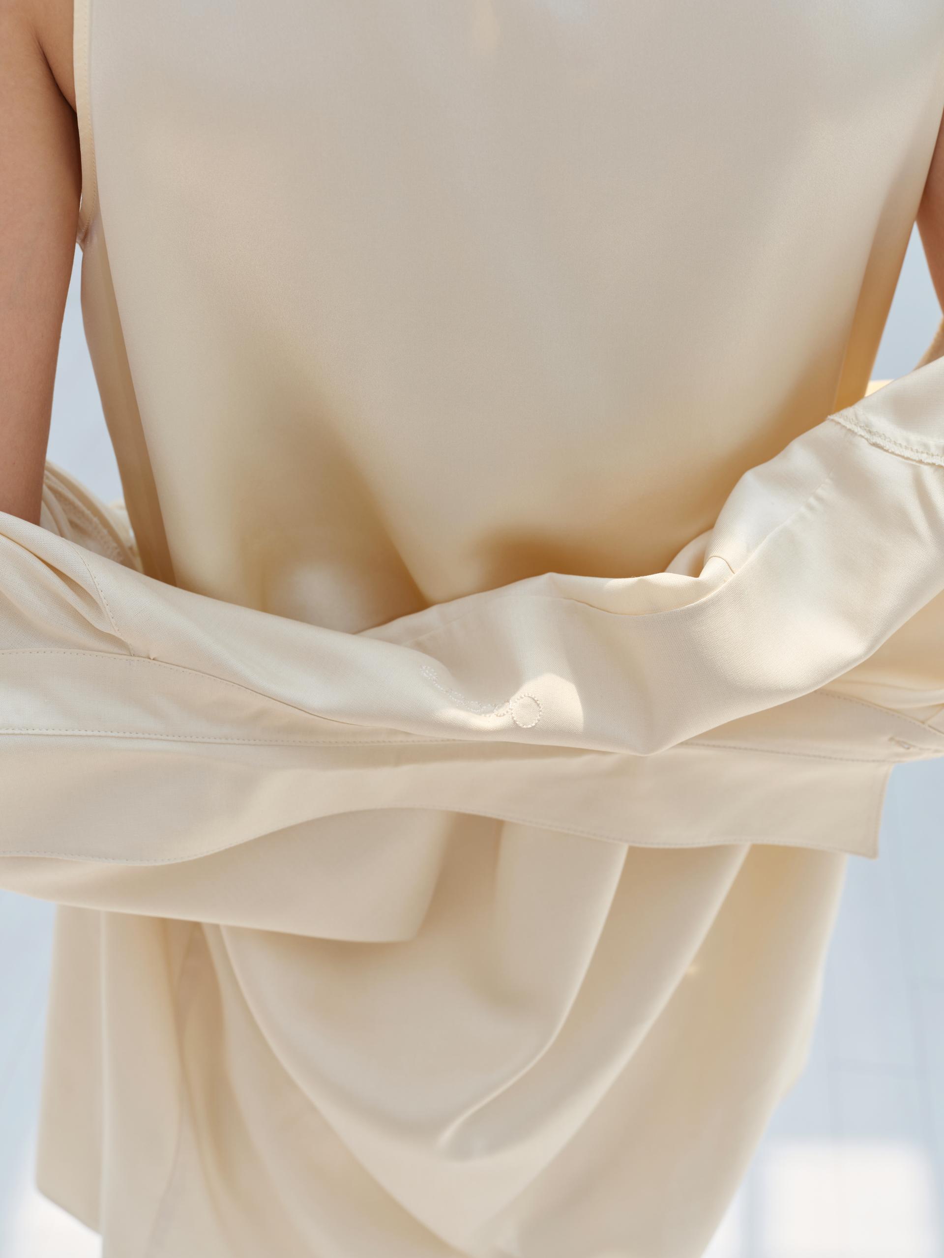 Fuji Silk Shirts · Apricot
