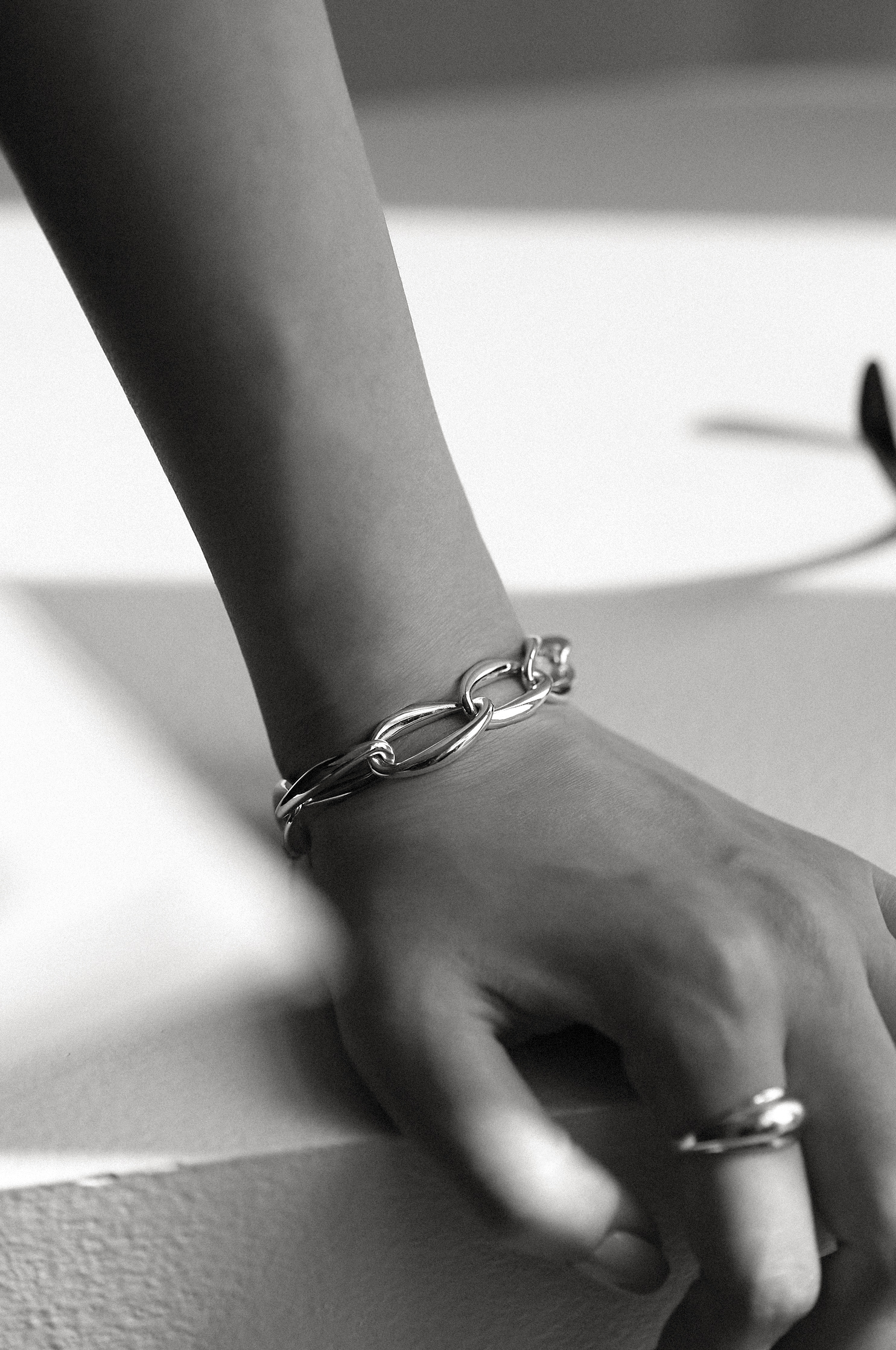 Weave Chain Bracelet · Medium
