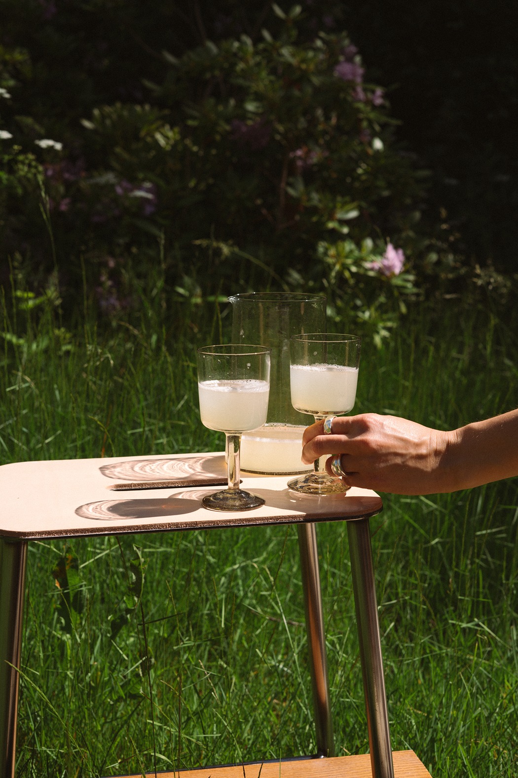 Isle stem glass
