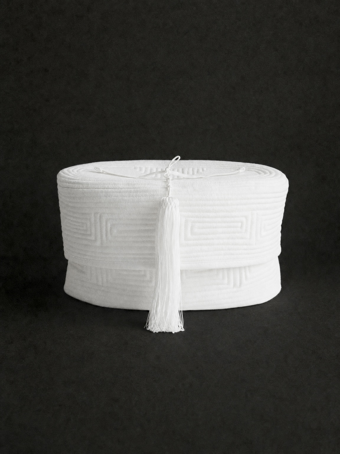Oval Tassel Nubi Box