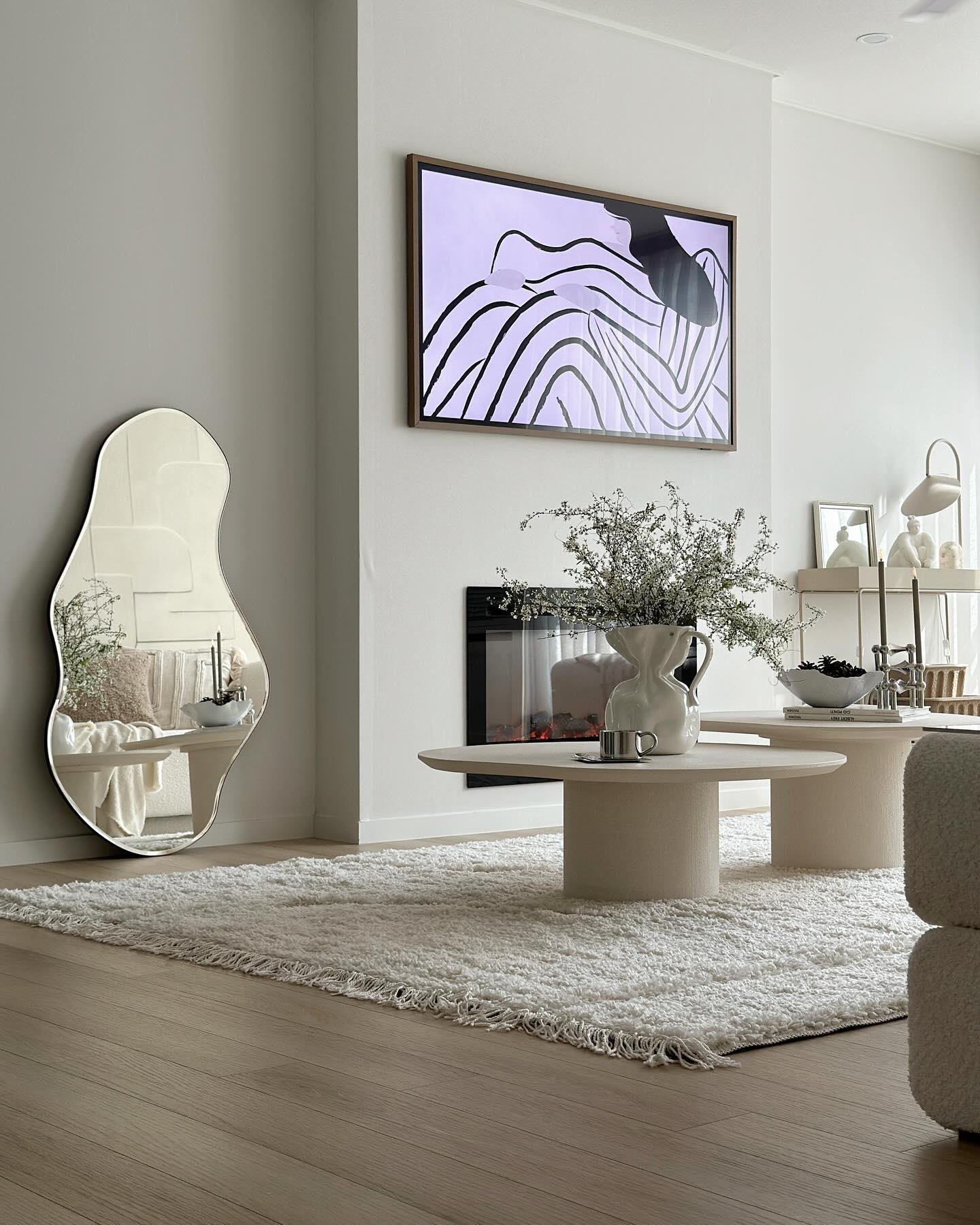 Pond Mirror 이미지 2