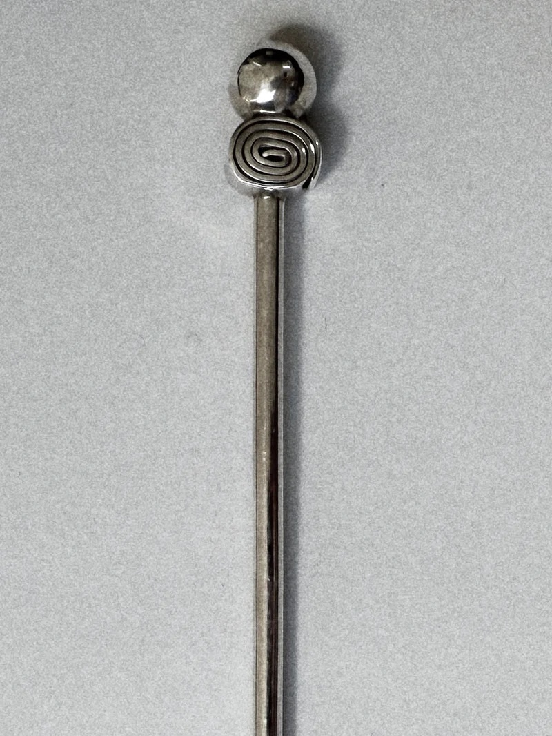 Eje hair pin