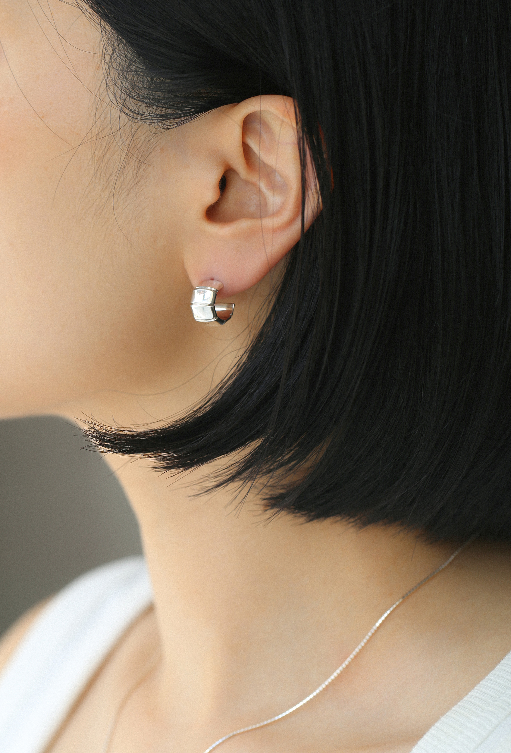 Louis Earring · Medium