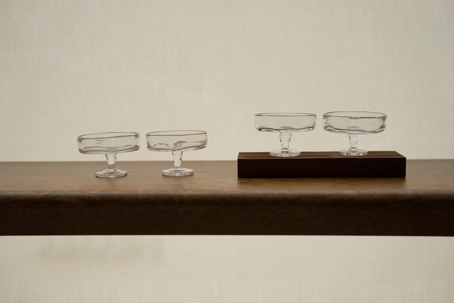 0405 Stem Glass · Wide