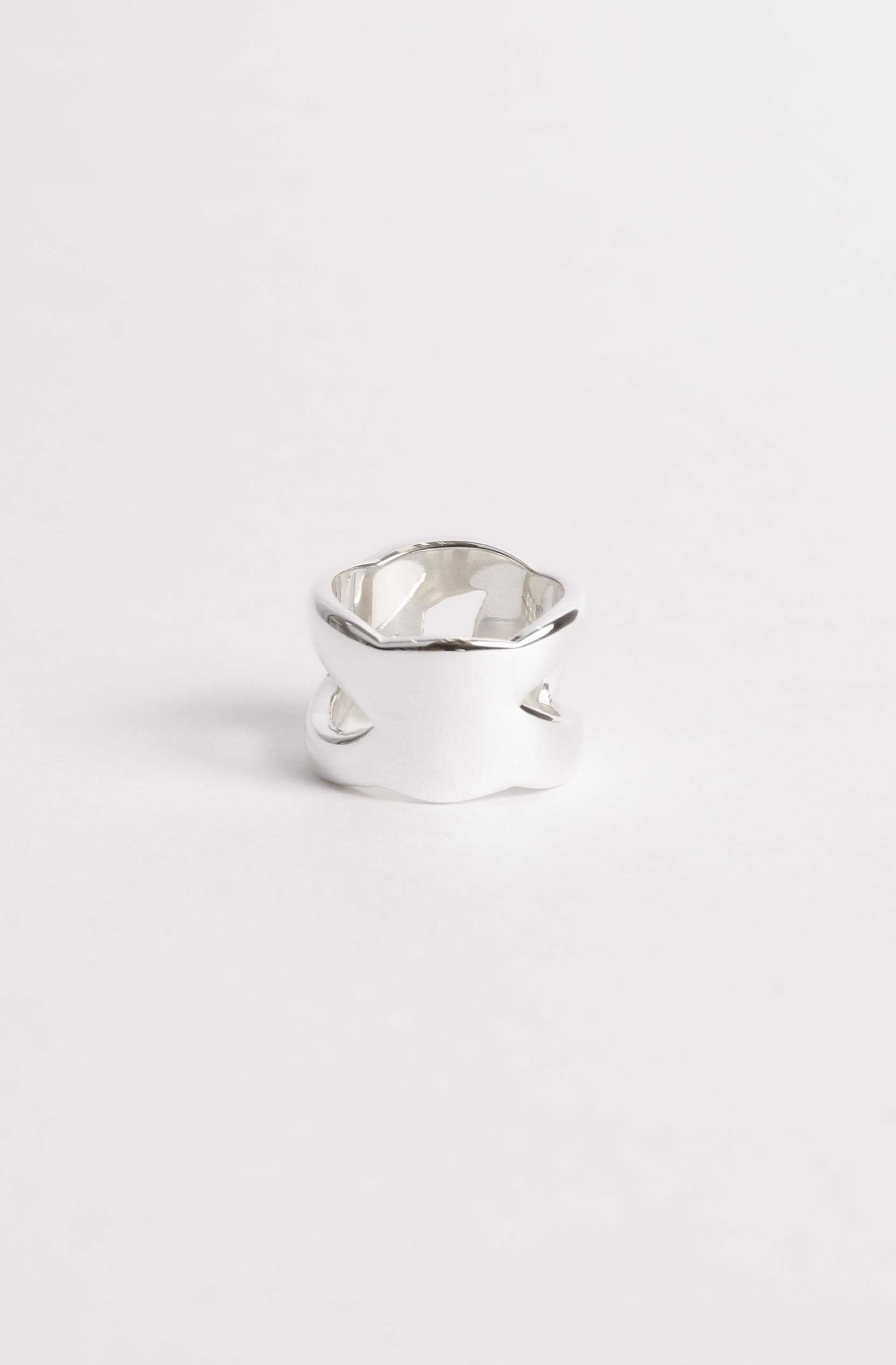 Oli Chain Ring · Large