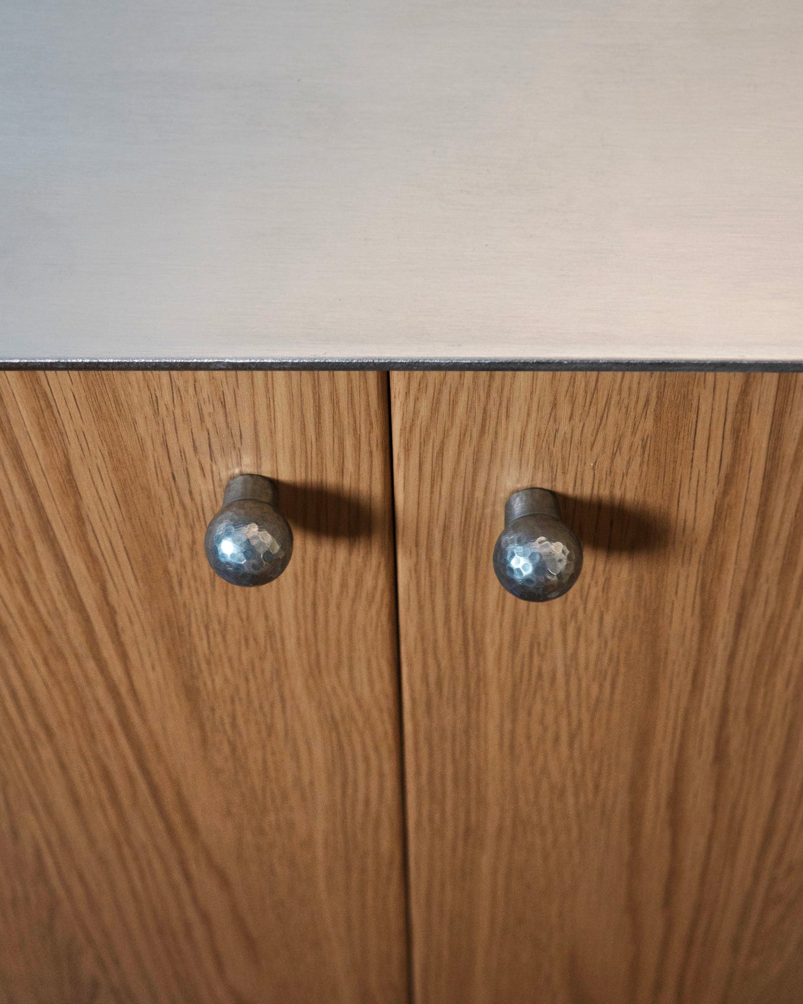 Noah knob