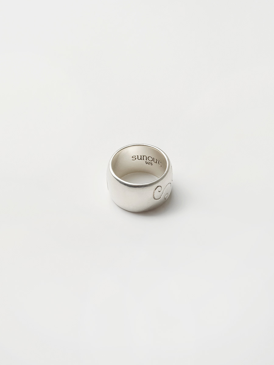 SSS bold ring