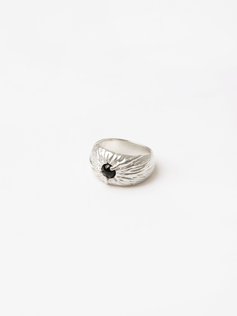 Burst Onyx Ring