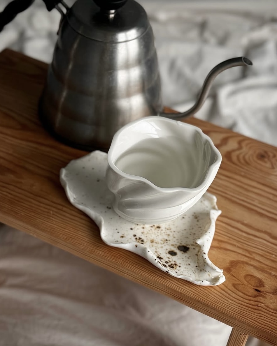 Svane cup · White