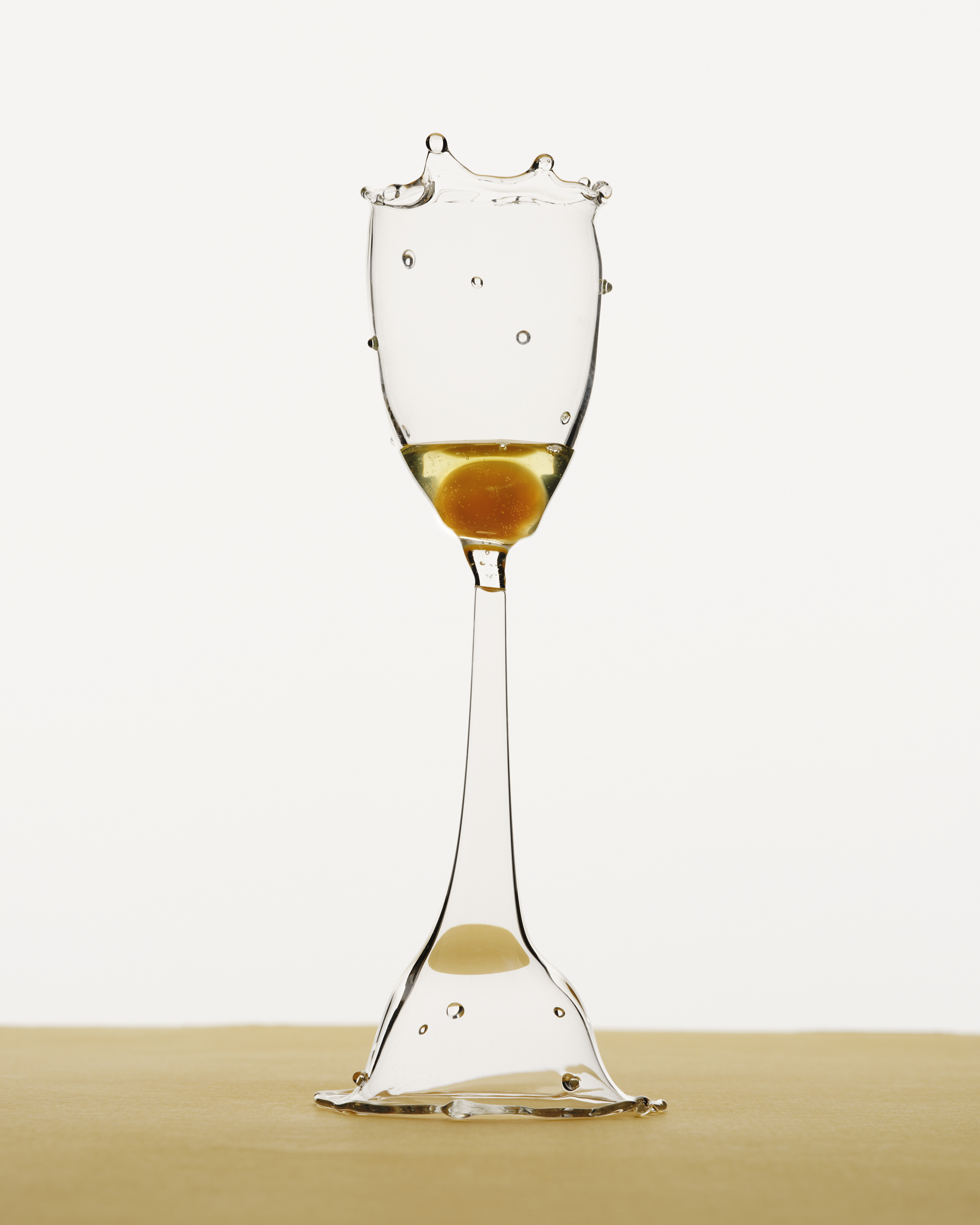 Dot Round Glass