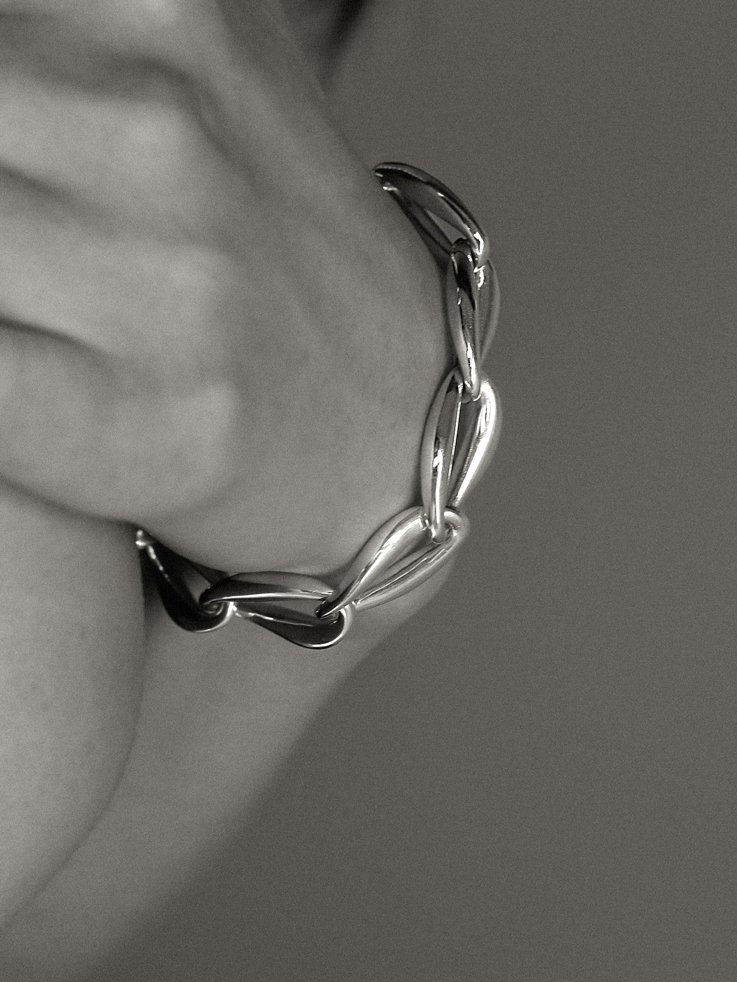 Weave Chain Bracelet · Medium