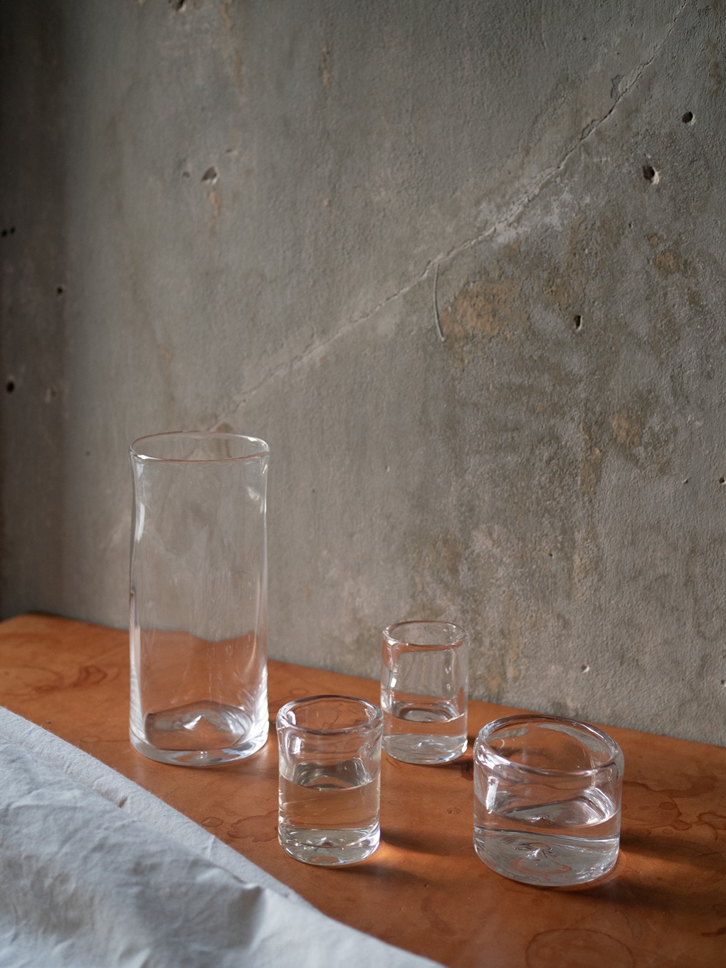 0405 Glass · Small