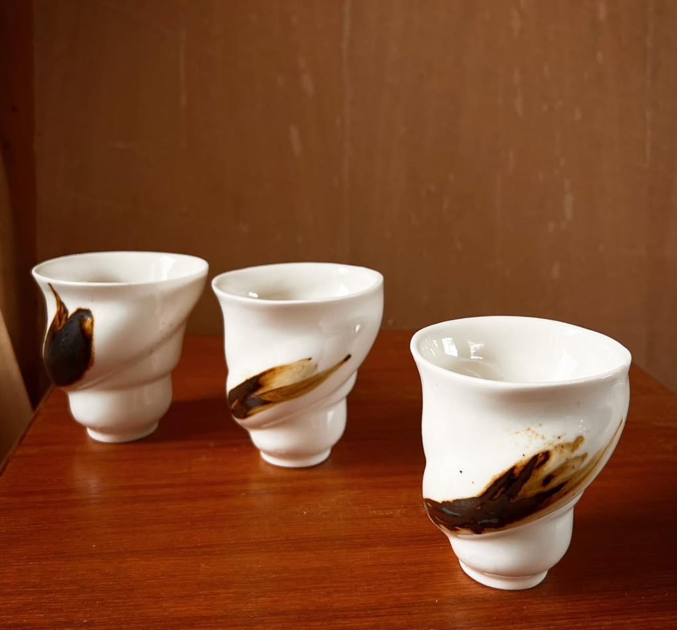 Black sun cup