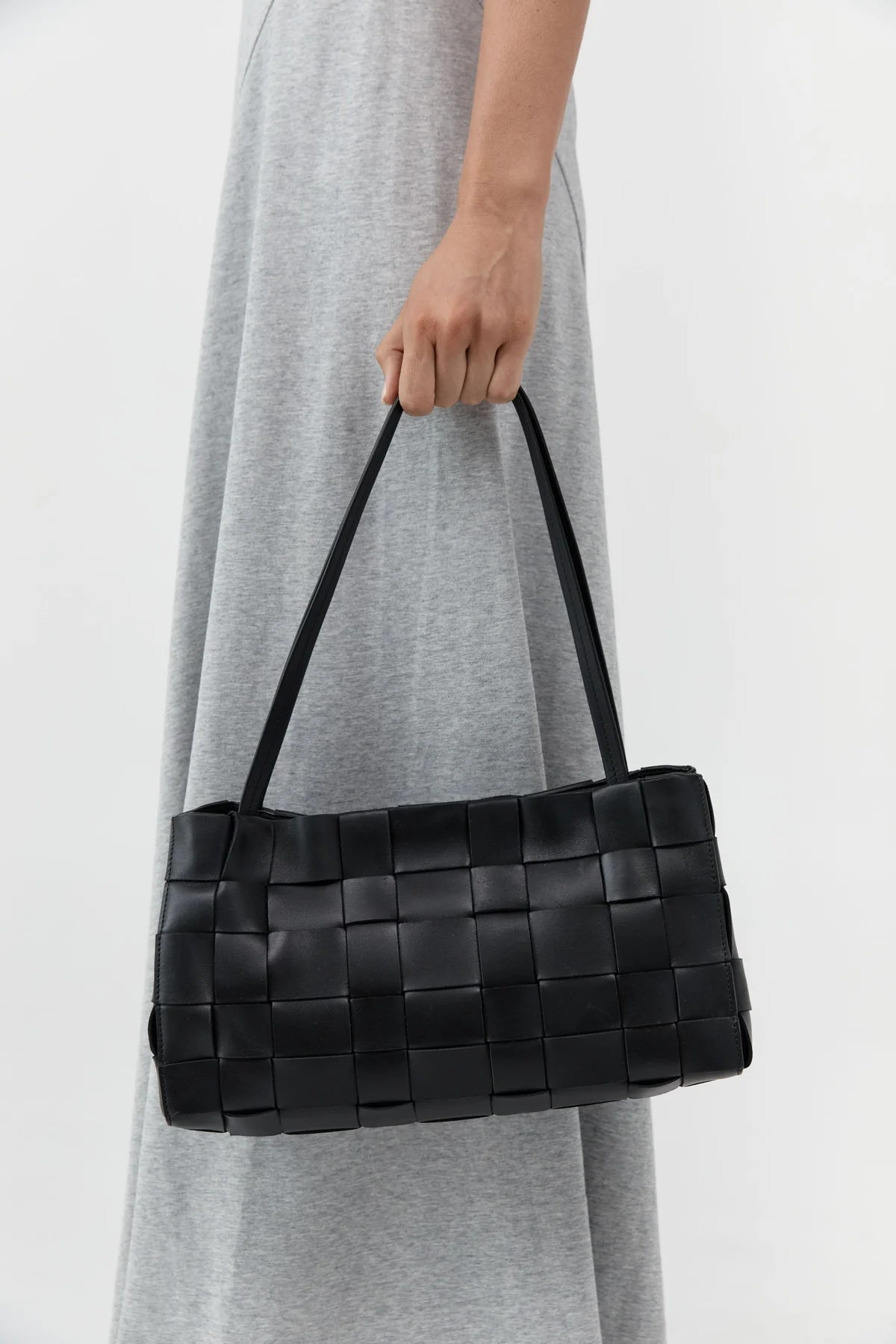 Slim Woven Tote ·Black
