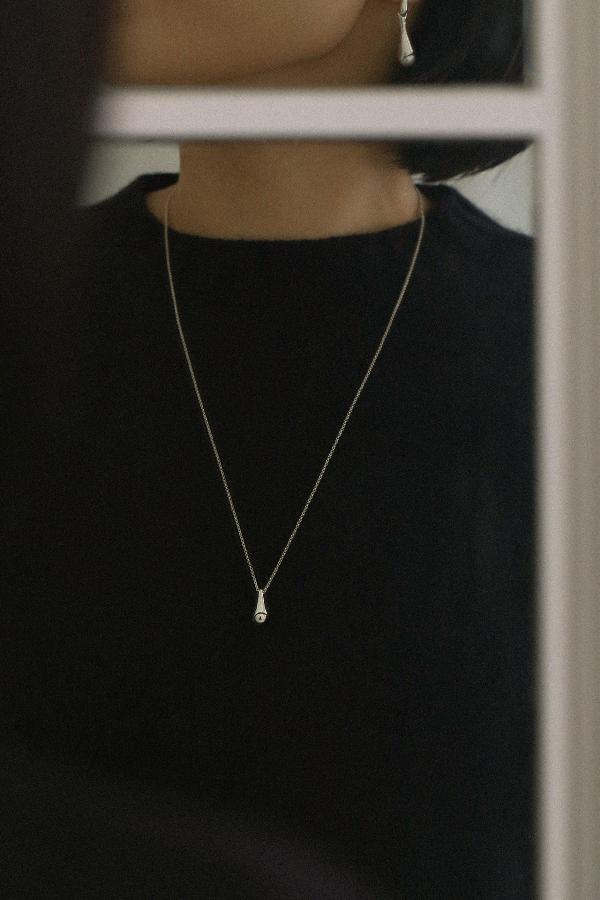 Arco Ball Pendant · Medium