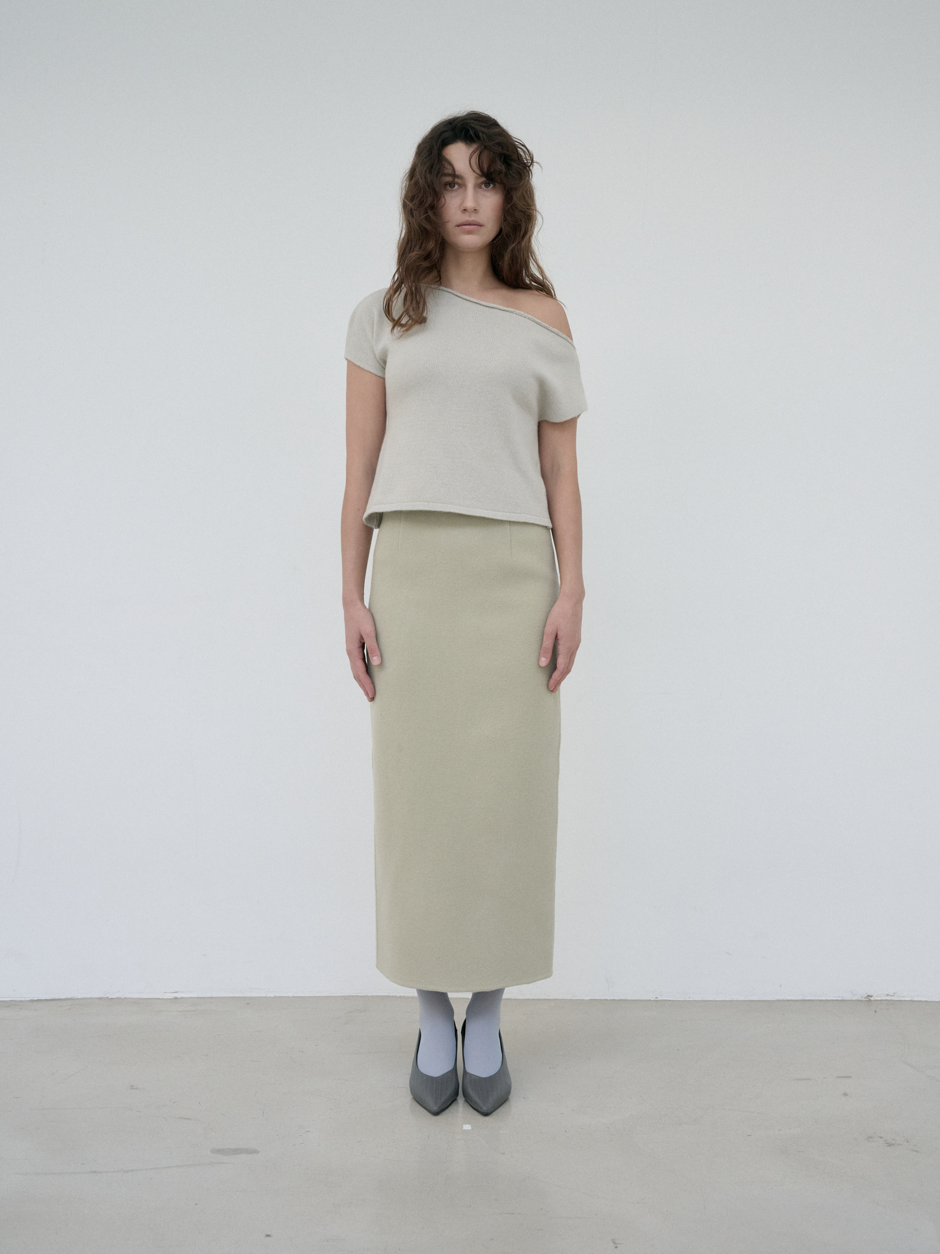 Mink Asymmetric Top · Sand