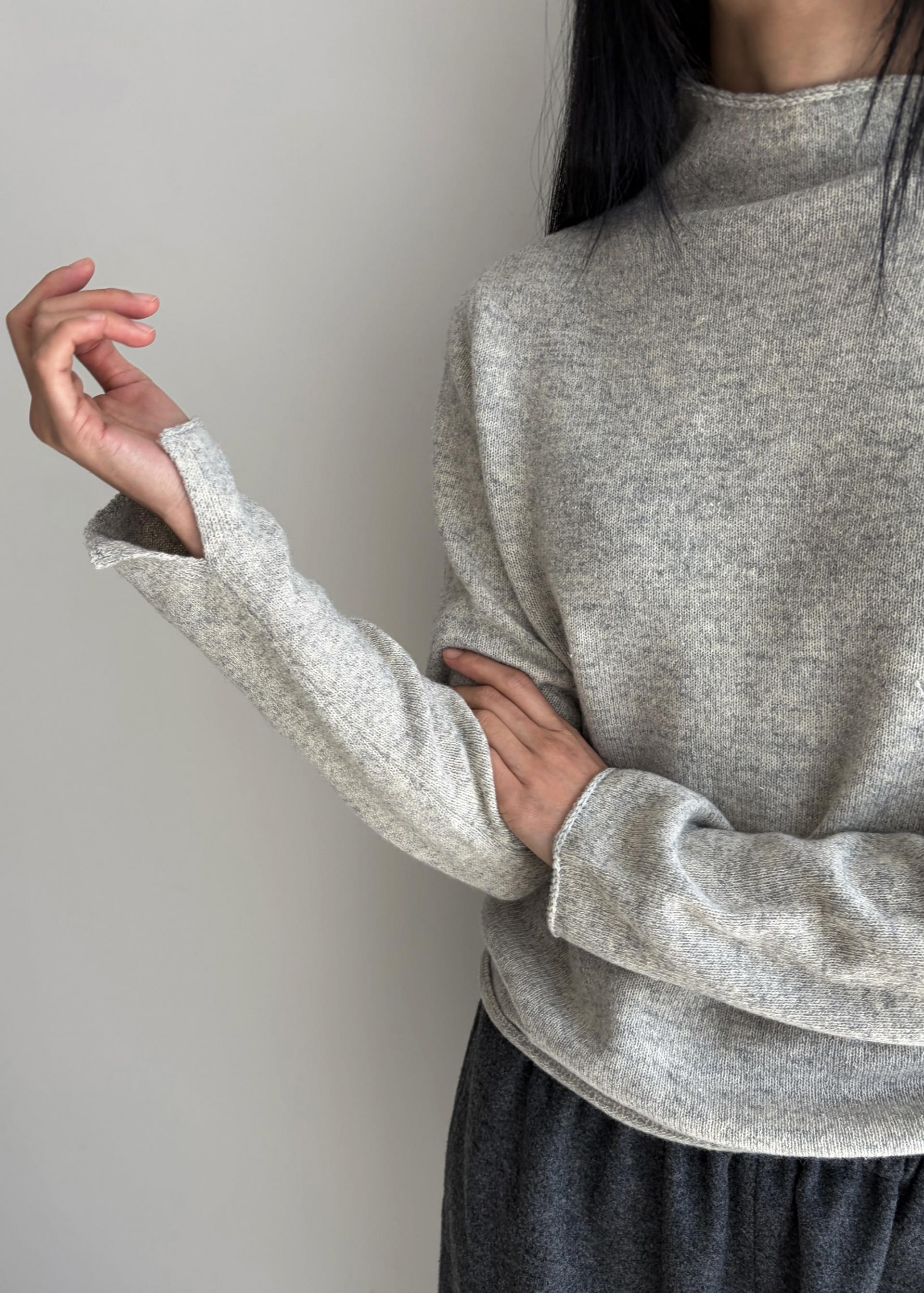 Wool Silk Mock-neck Sweater · Grey