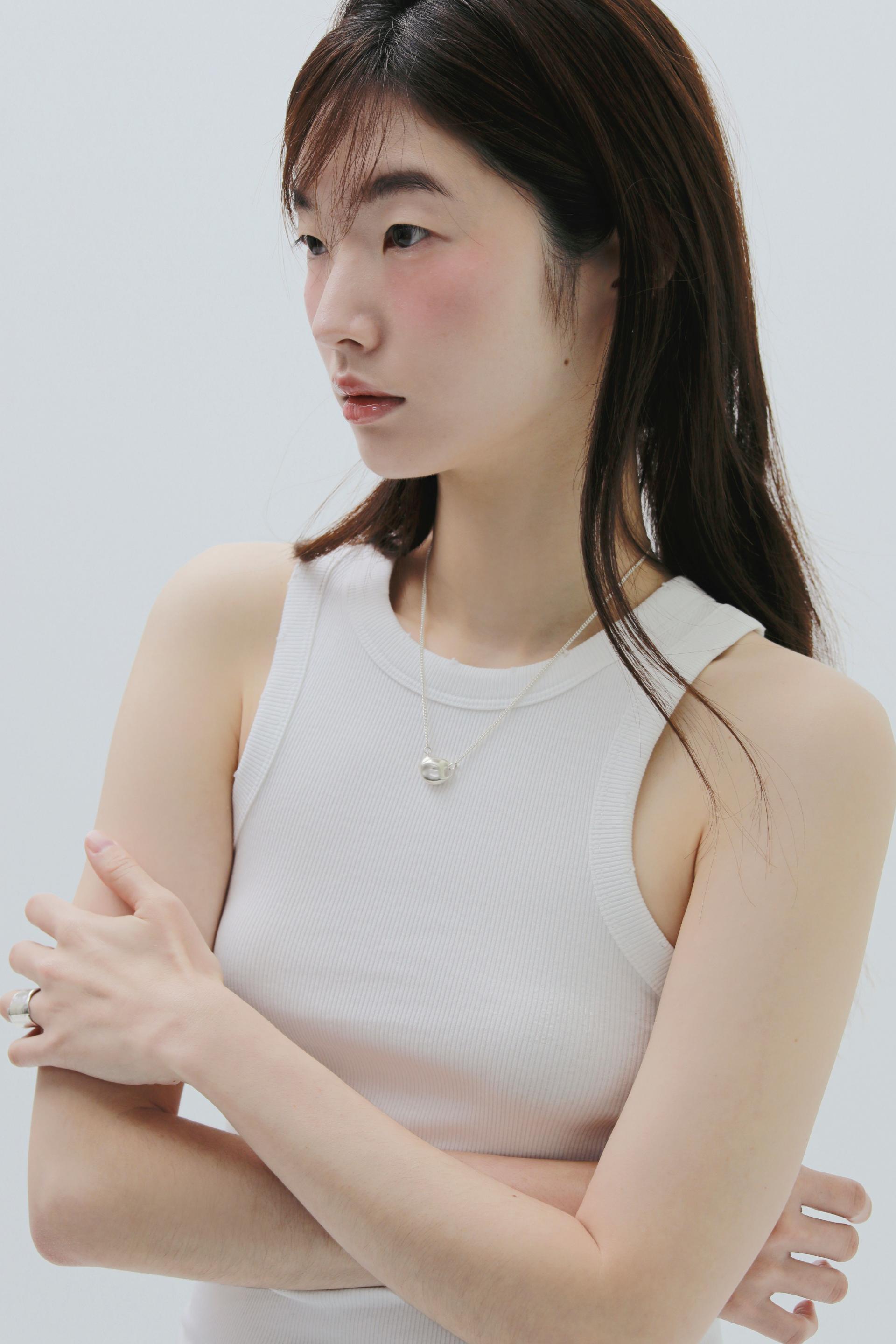 Rough pebble necklace