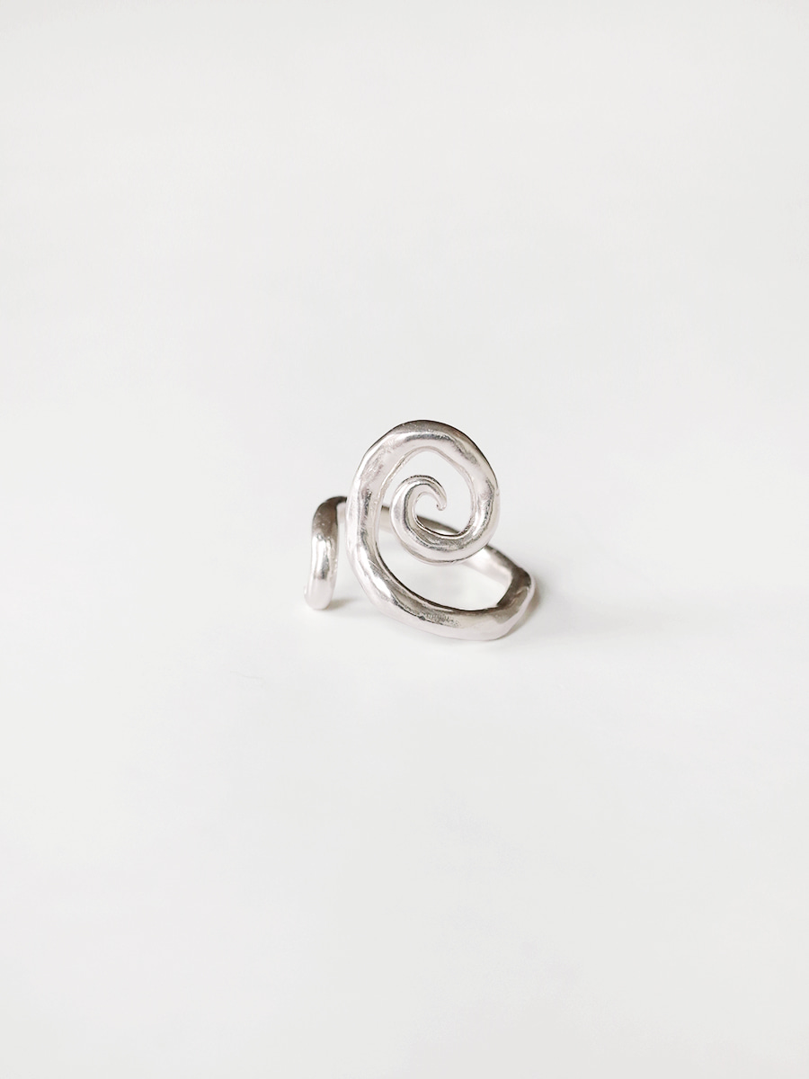 Reverie Ring
