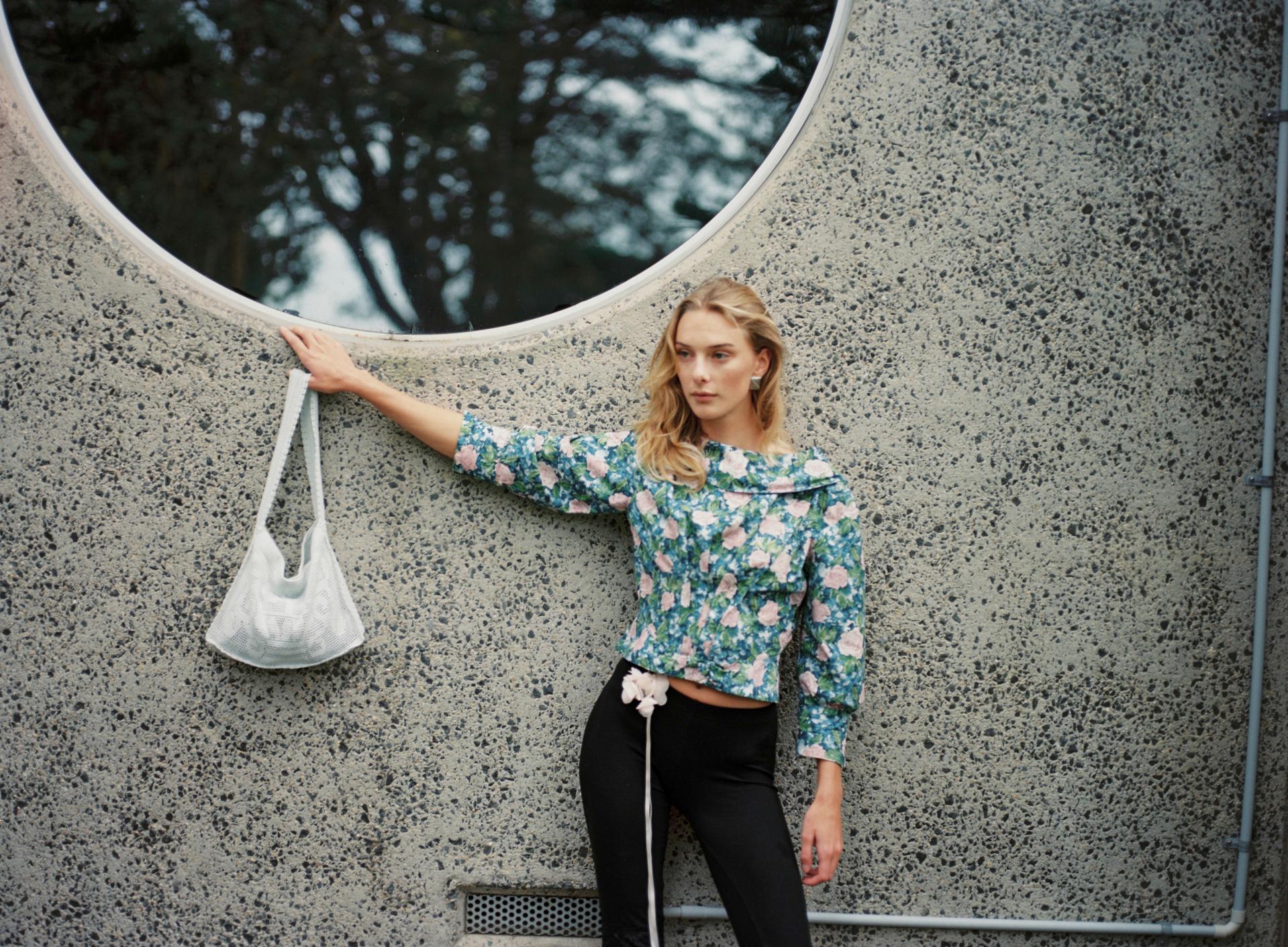 The Fountain Crochet Bag · Dove