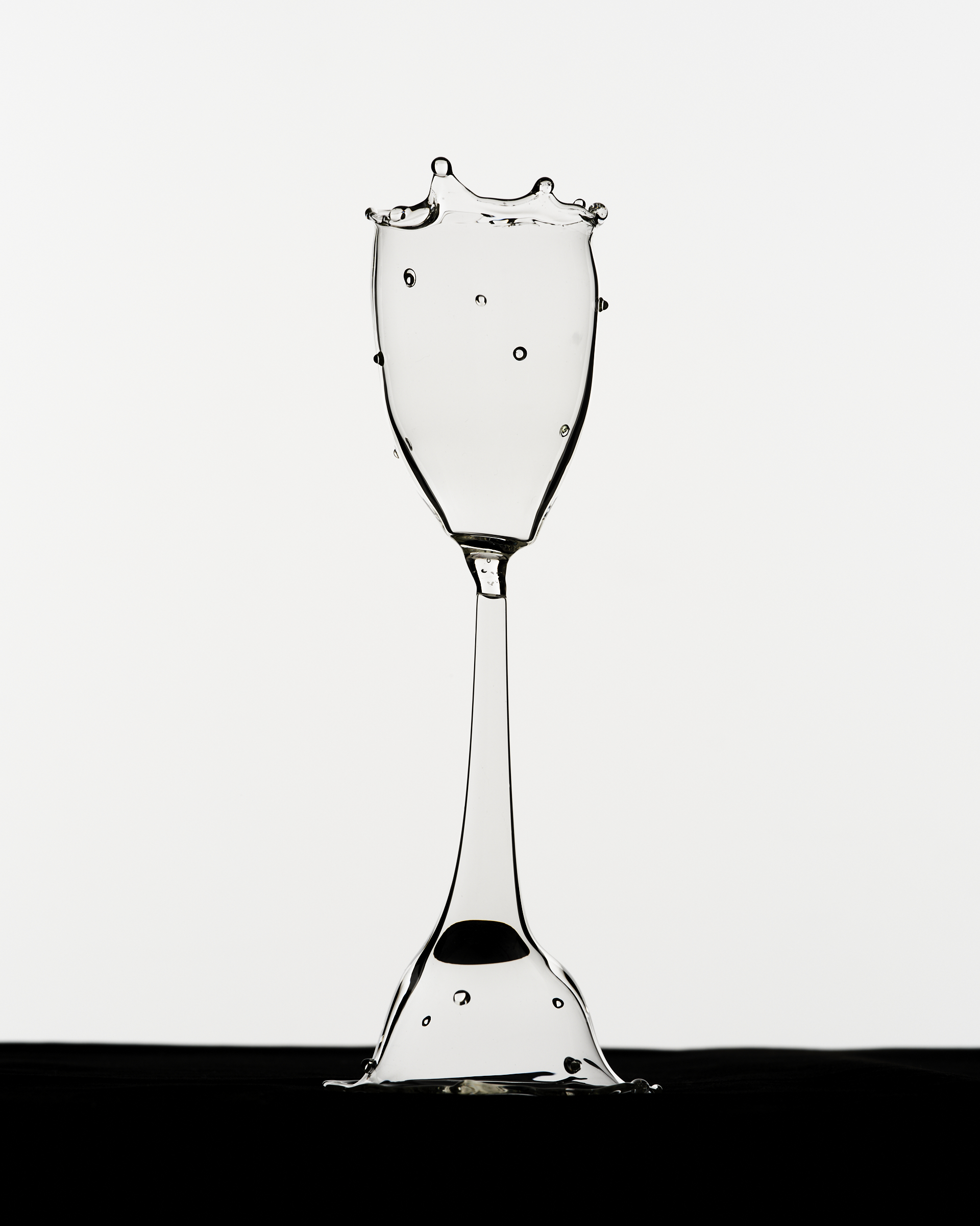Dot Round Glass