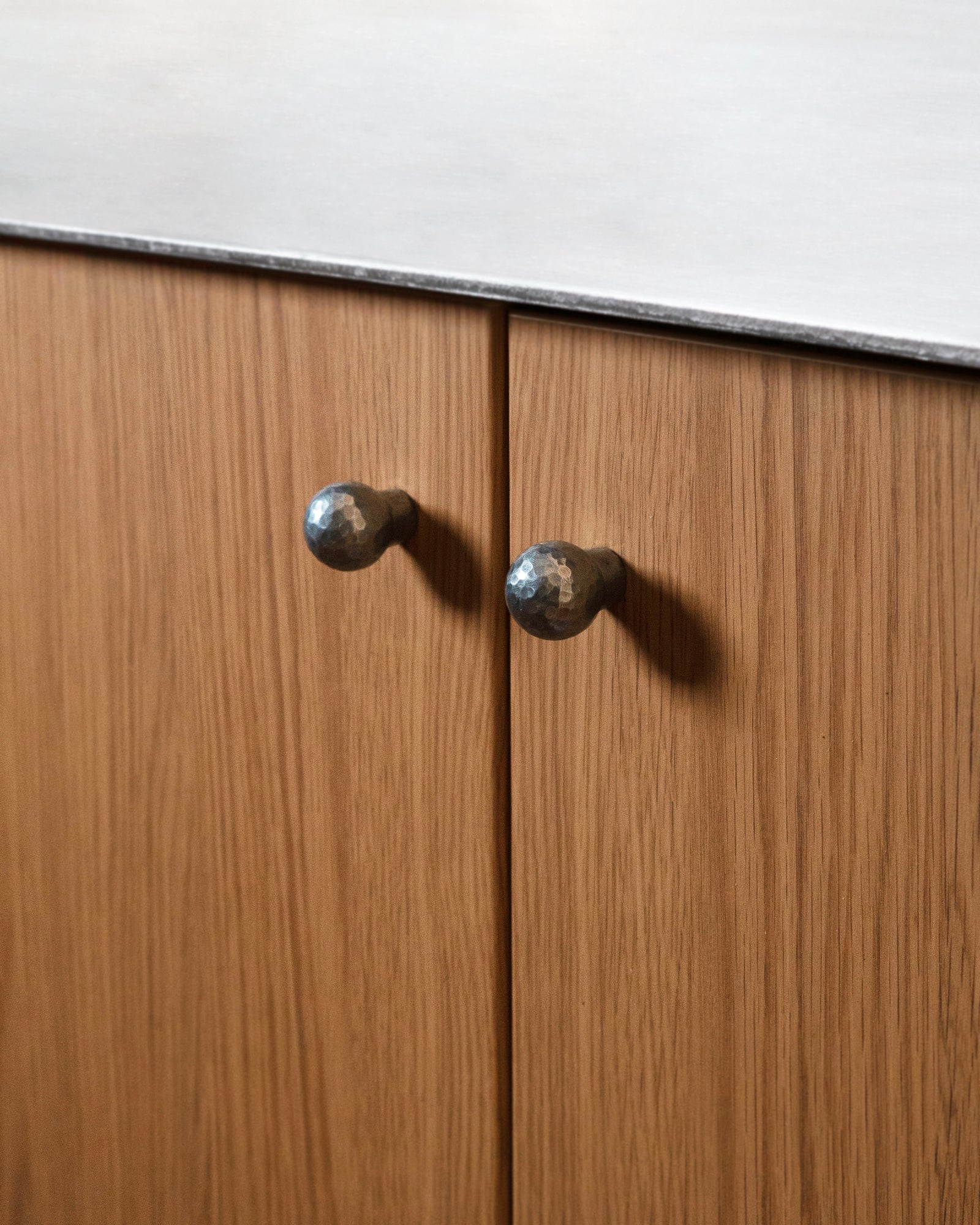Noah knob