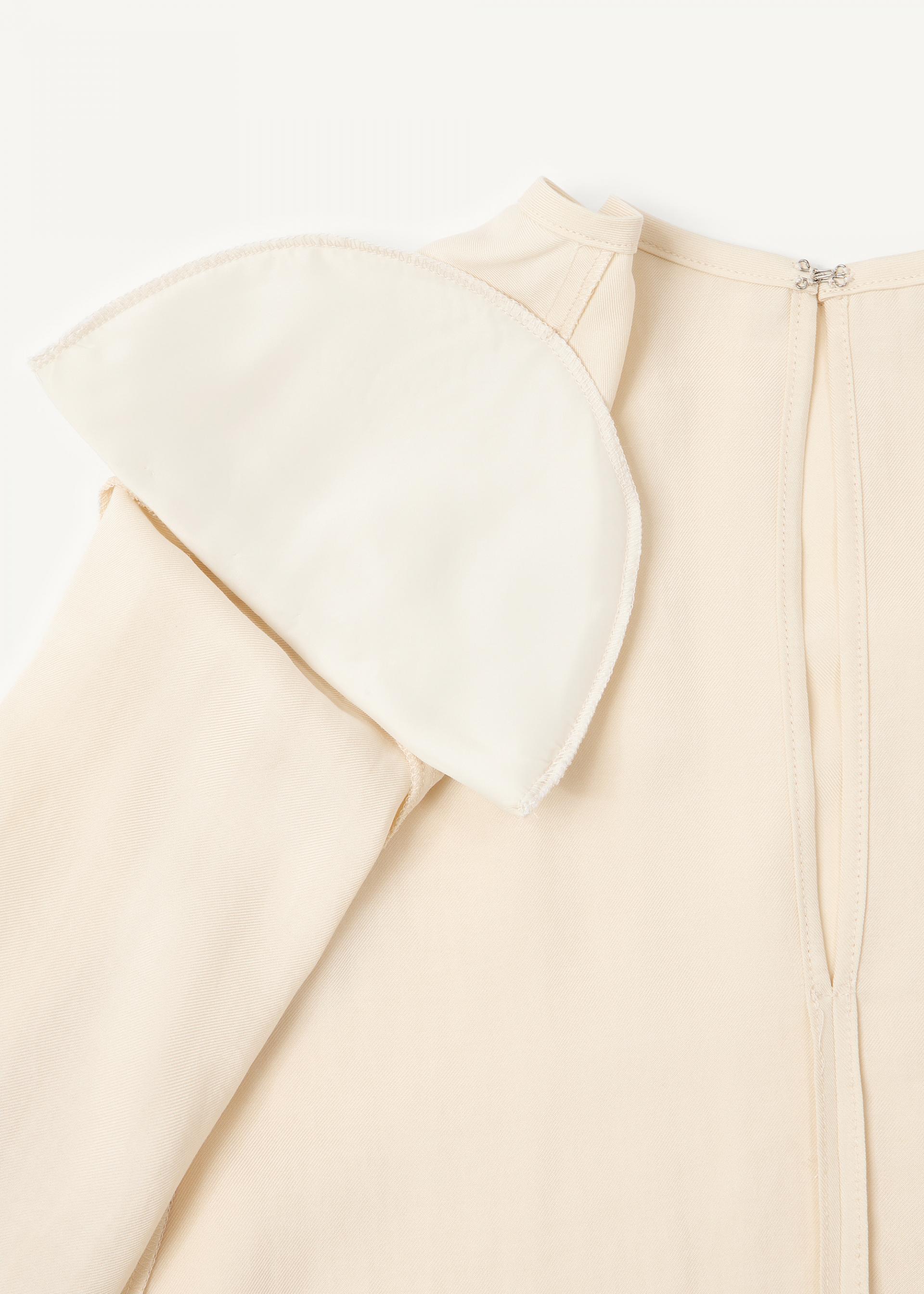 Pads Blouse · Cream