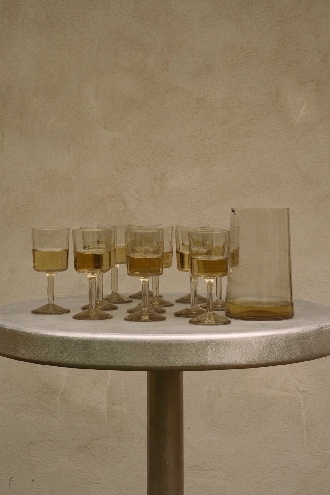 Isle stem glass