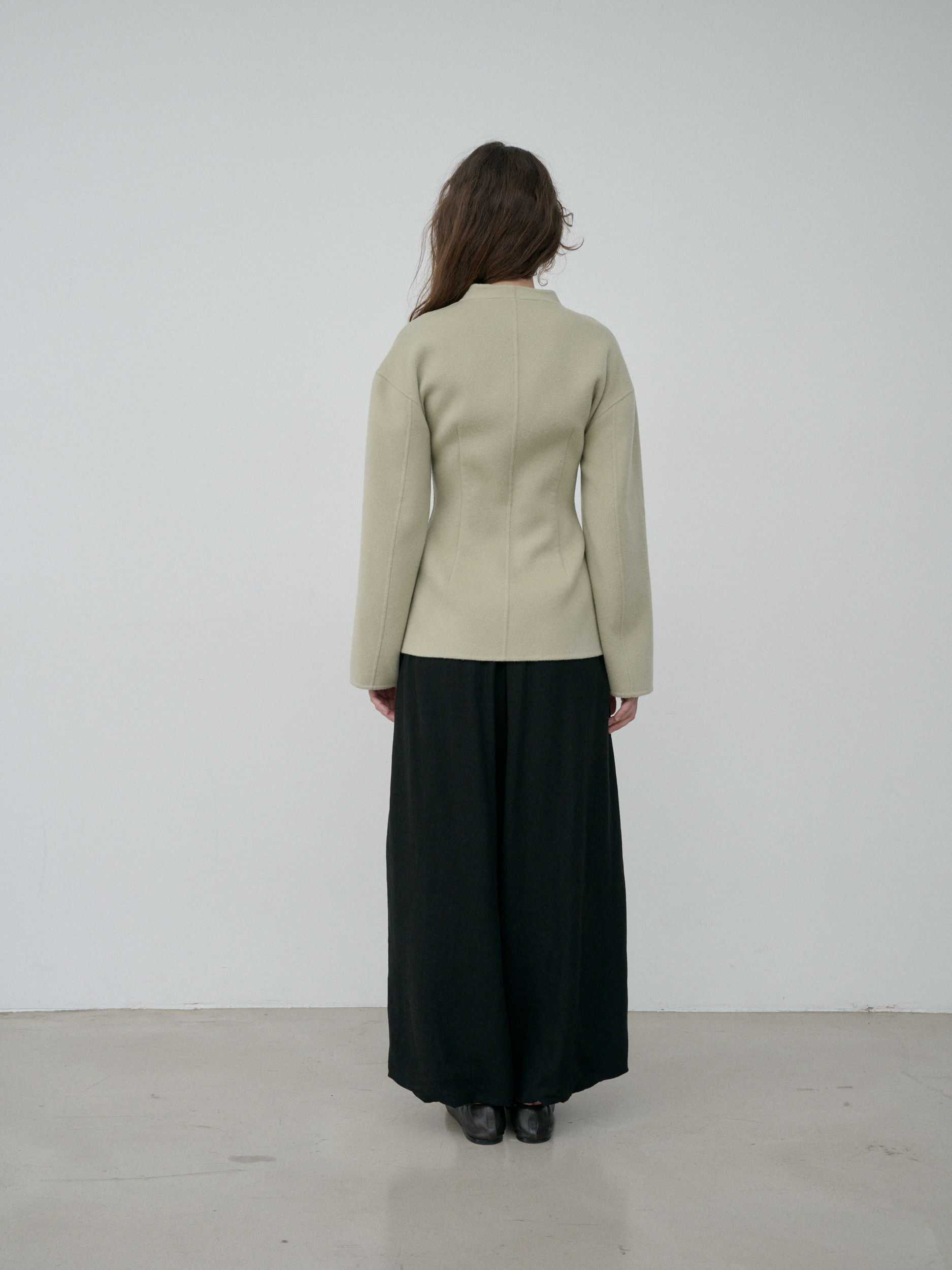 Hourglass jacket · Sand