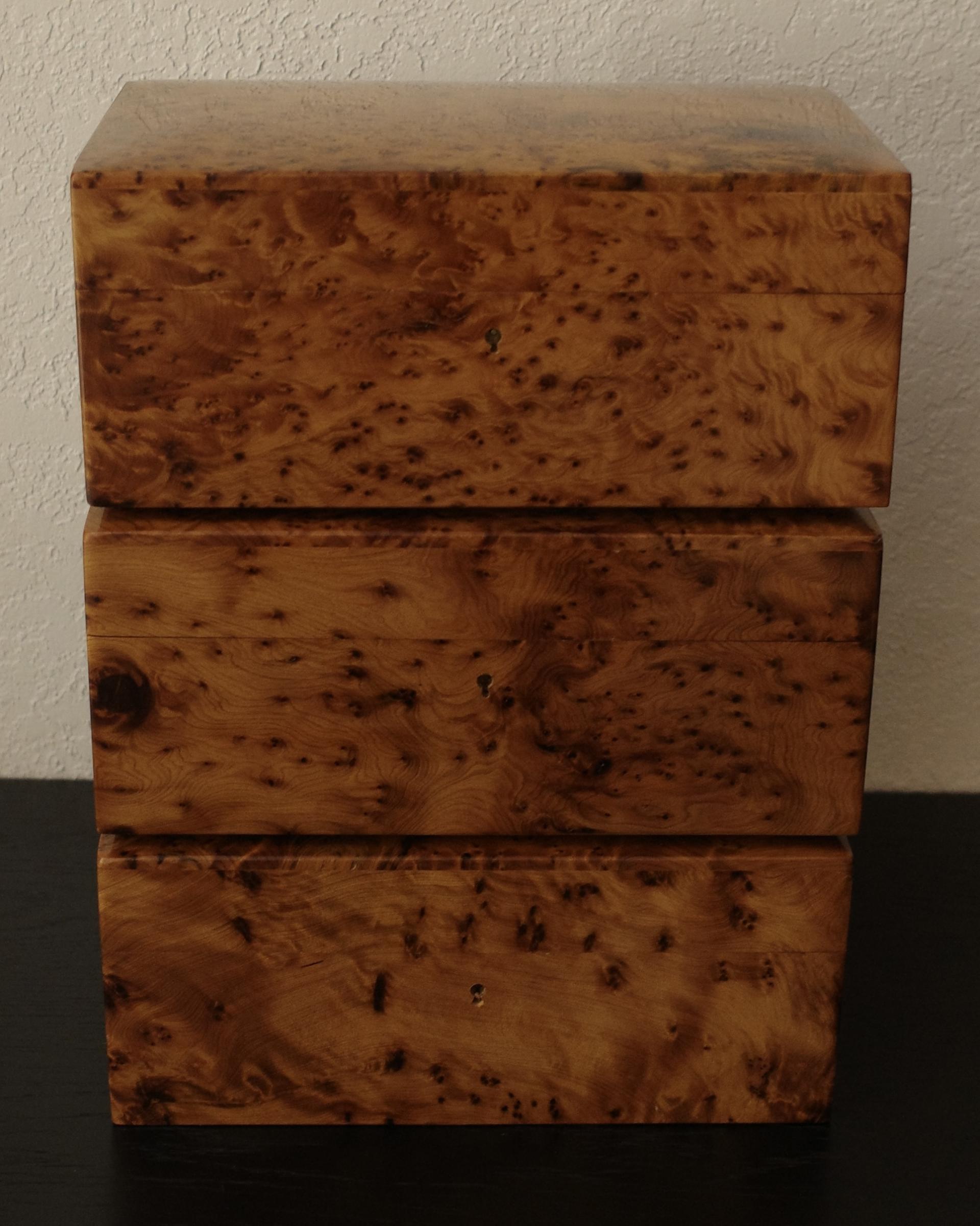 Thuya Burl Wood Box · Rectangle