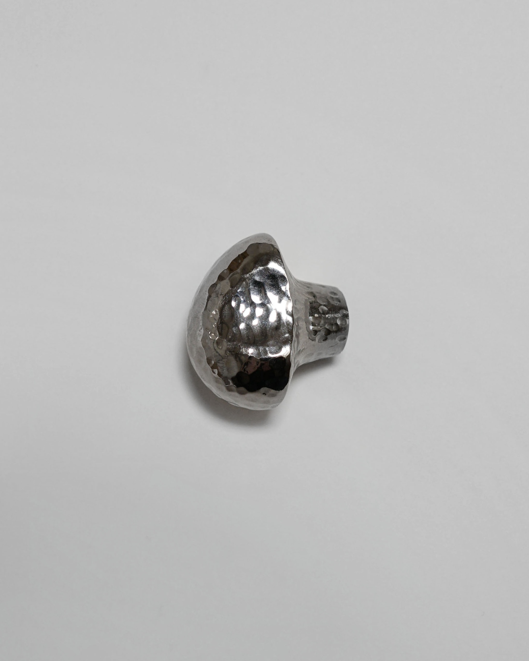 Aimee Knob · Titanium