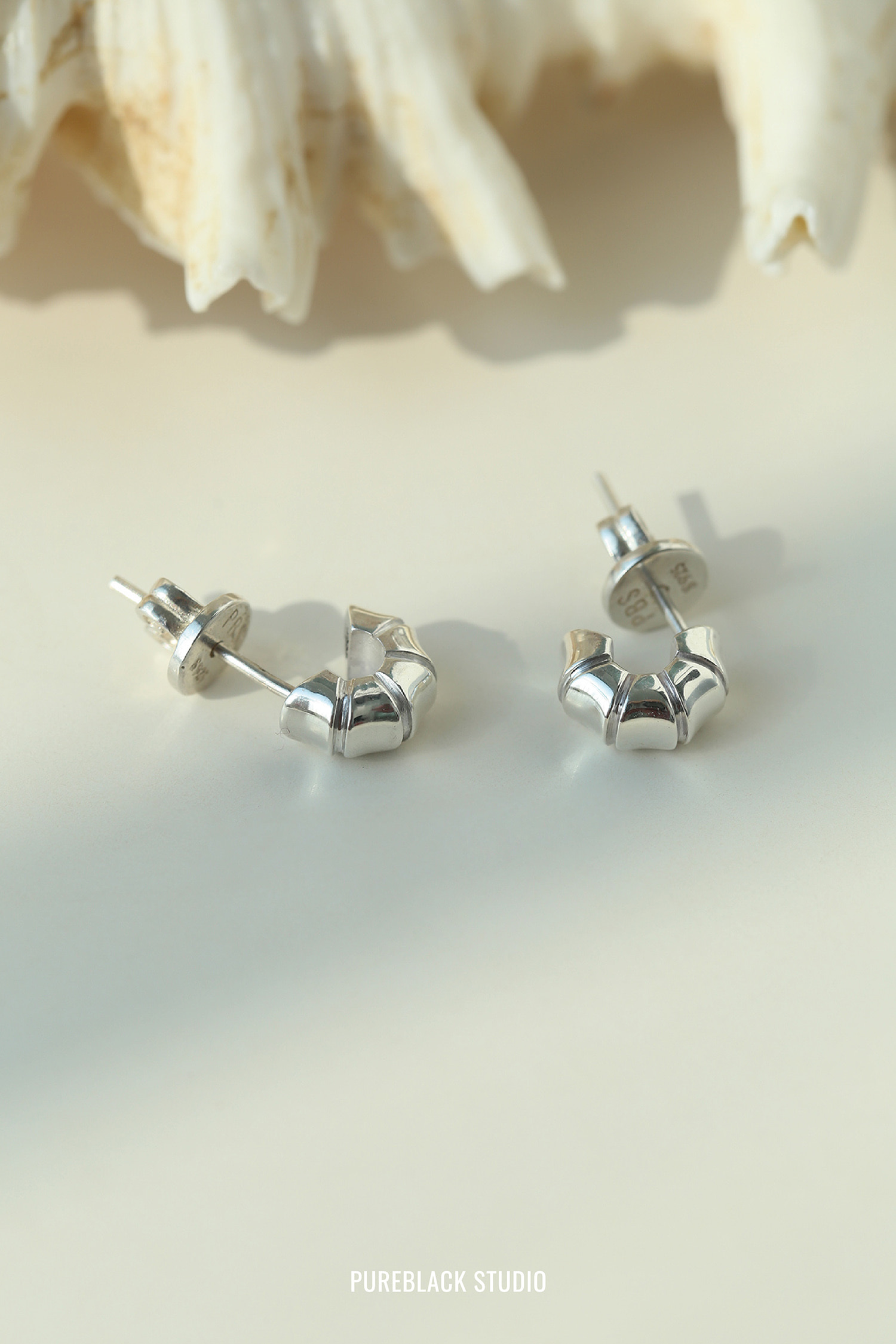 Louis Earring · Small