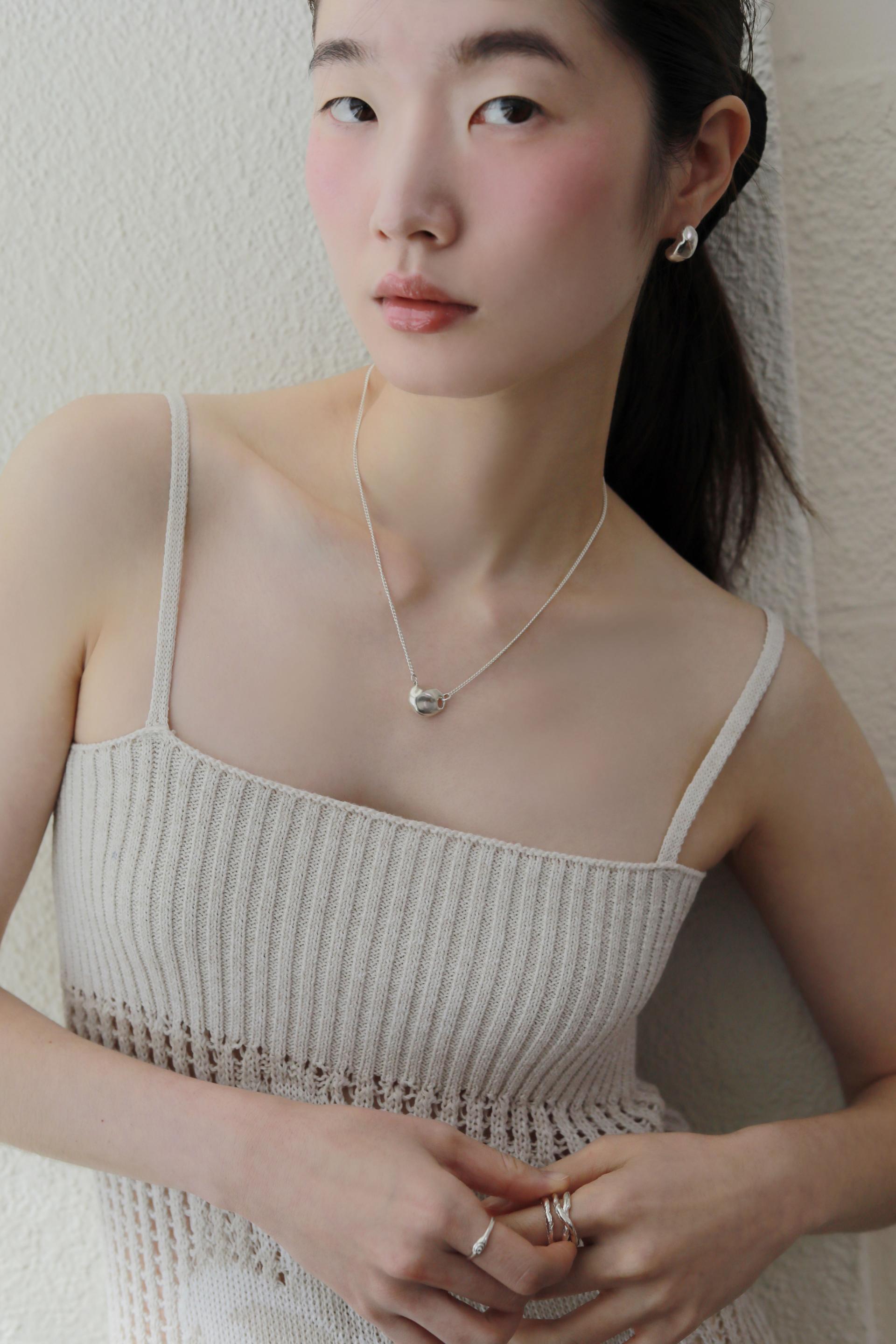 Rough pebble necklace