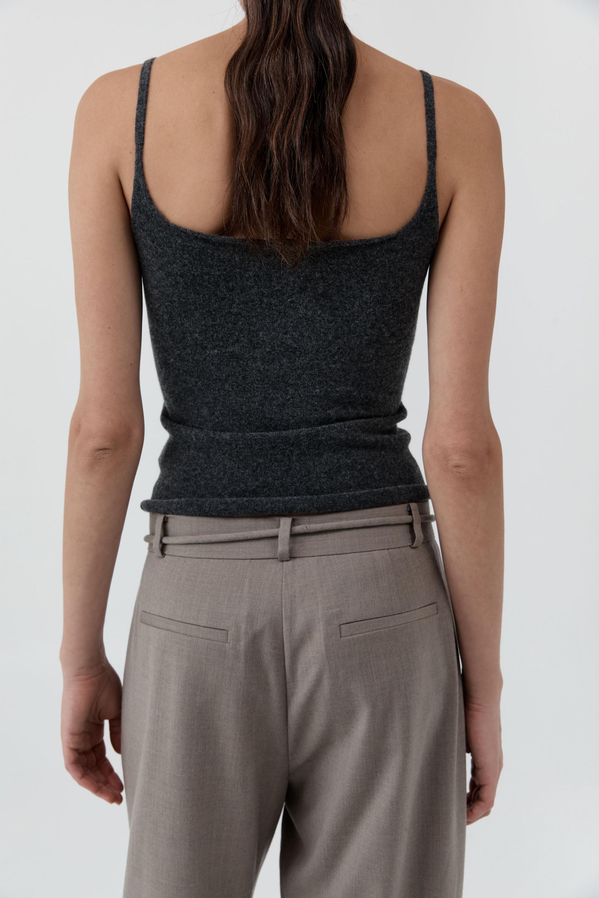 Merino Wool Slim Tank · Charcoal Melange