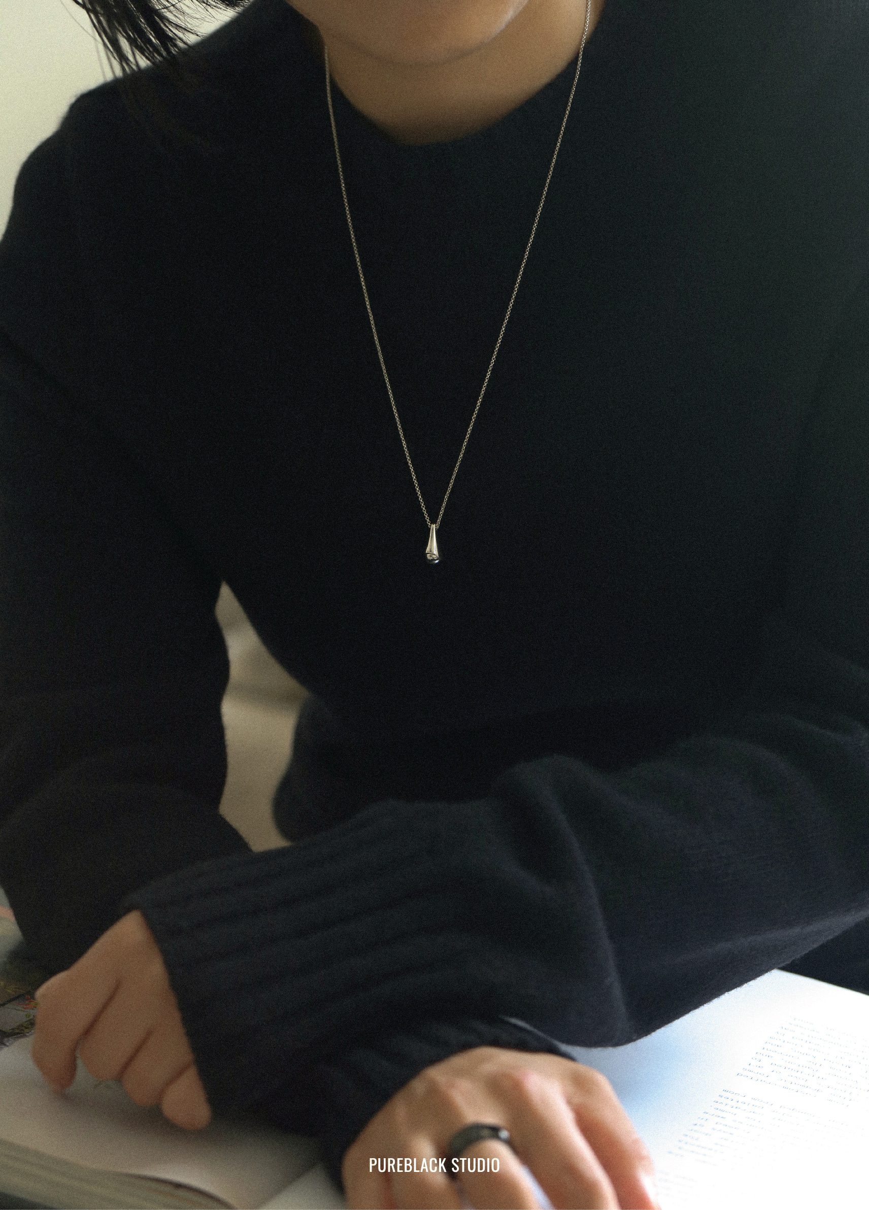 Arco Ball Pendant · Medium