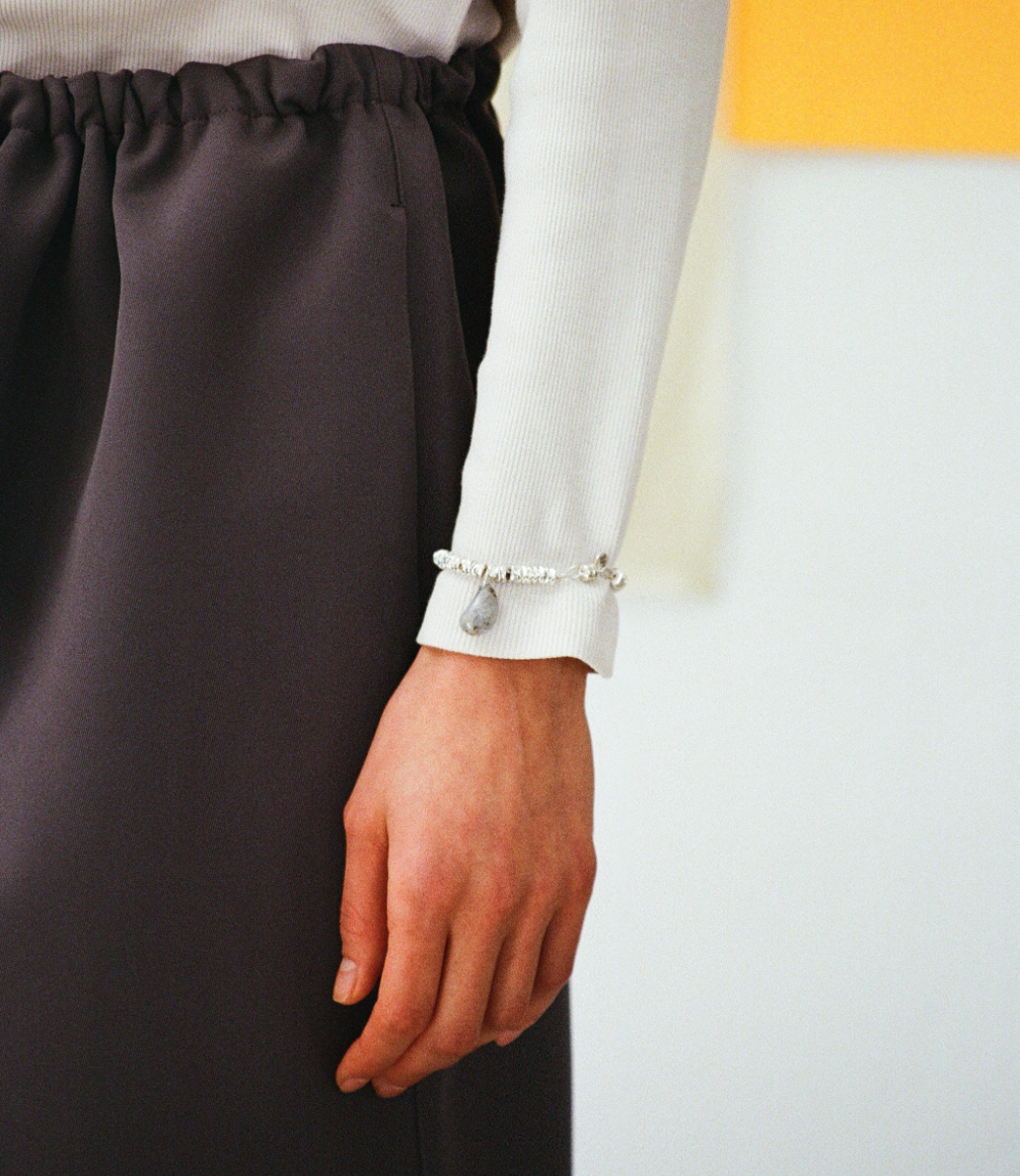 Corail Necklace · Bracelet / Grey