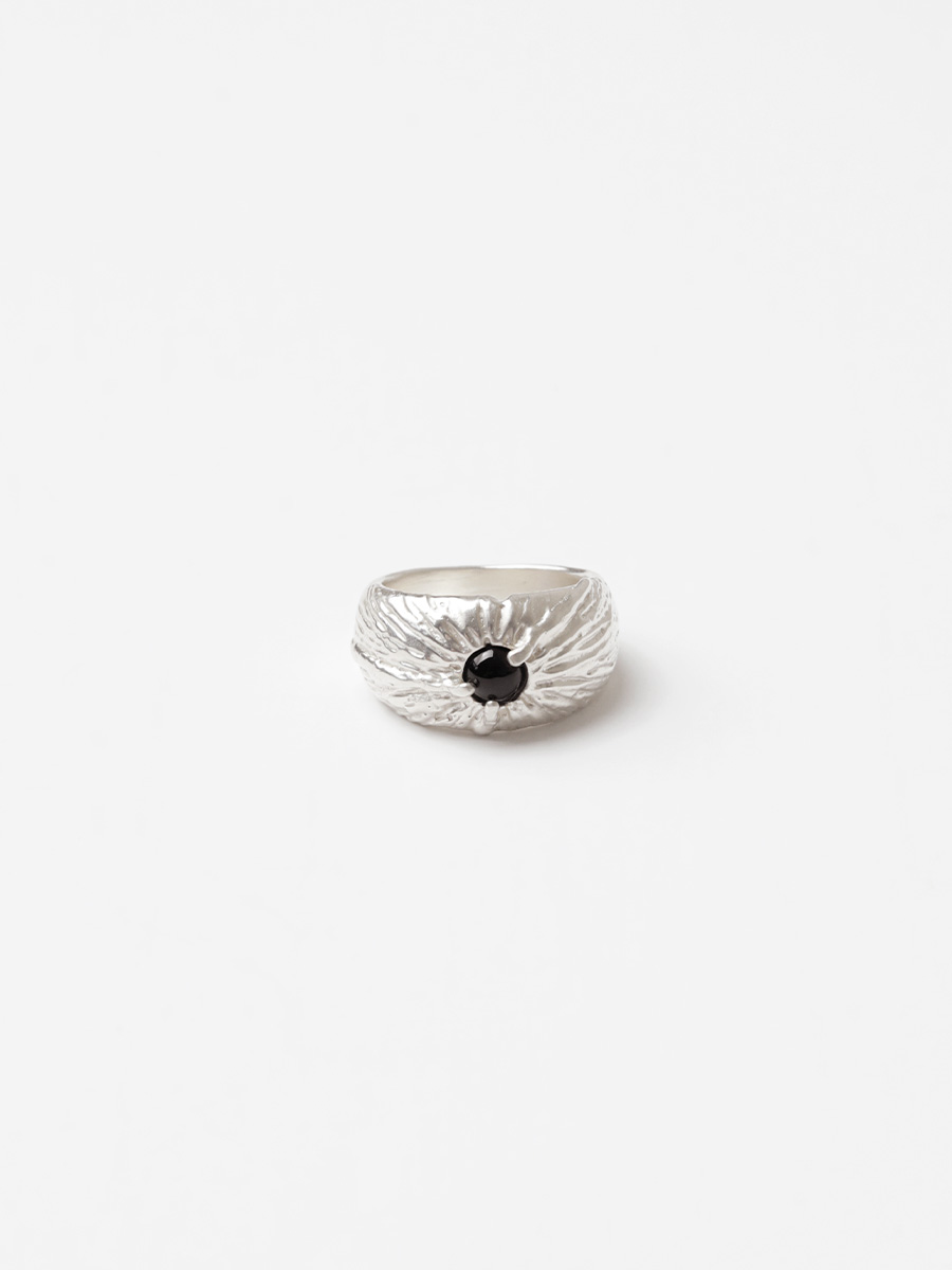 Burst Onyx Ring