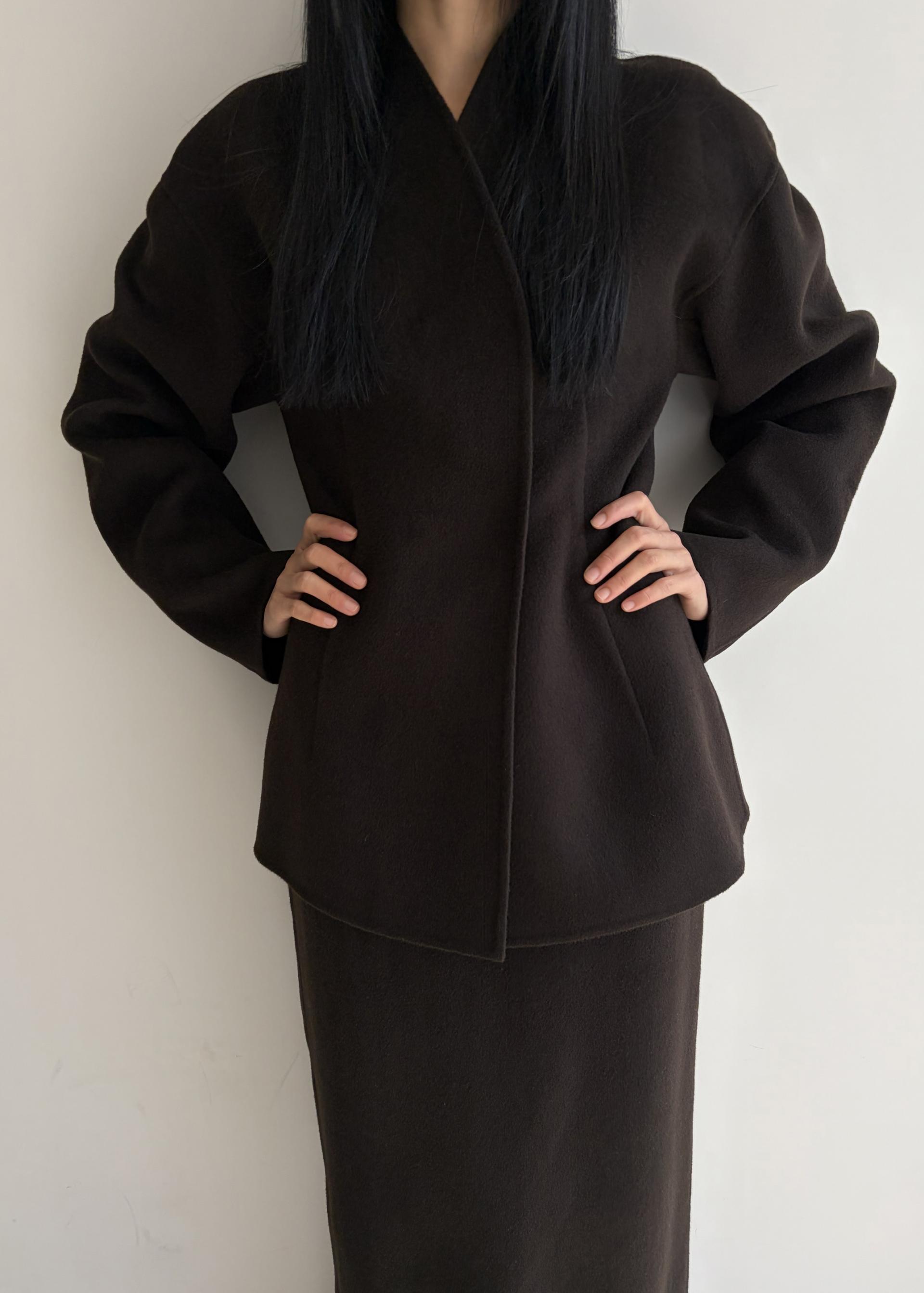 Hourglass jacket · Chocolate