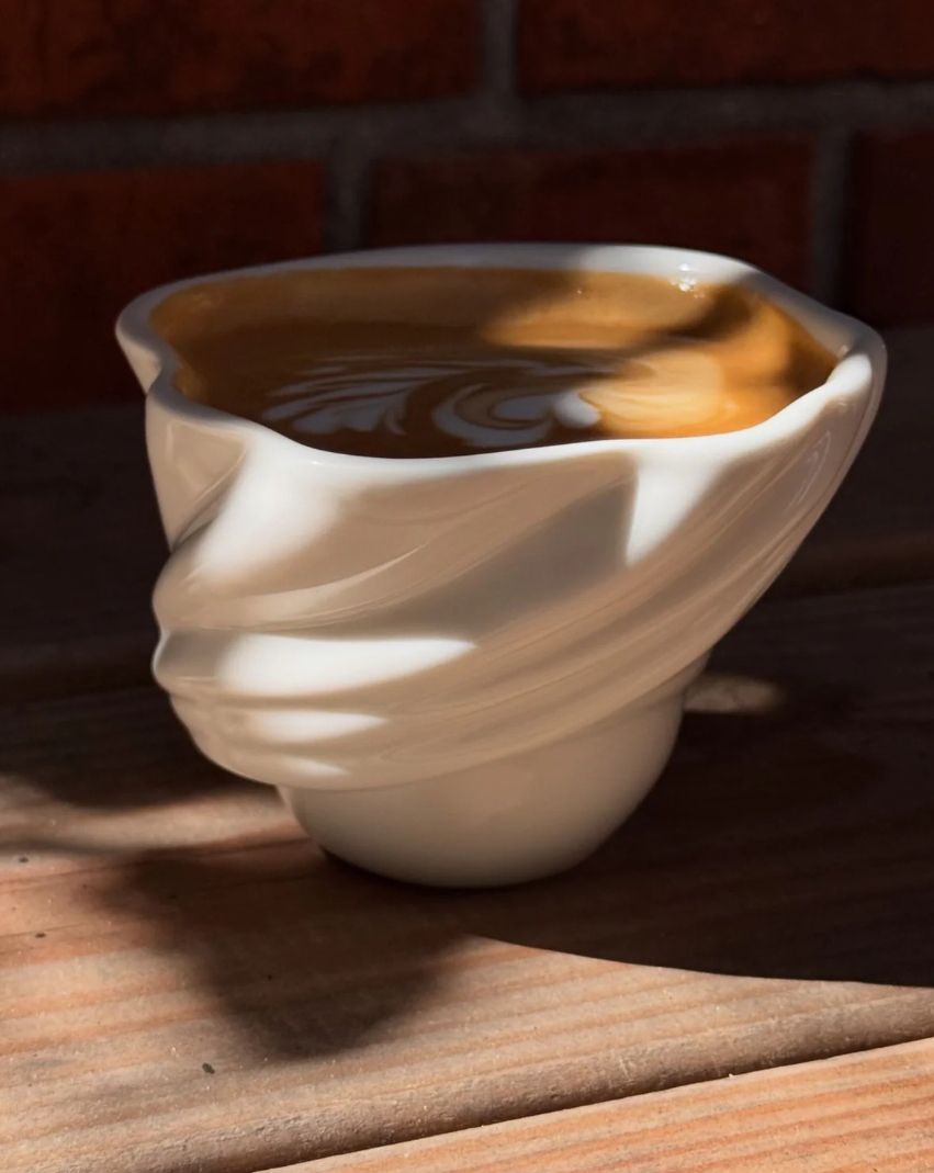 Svane cup · White