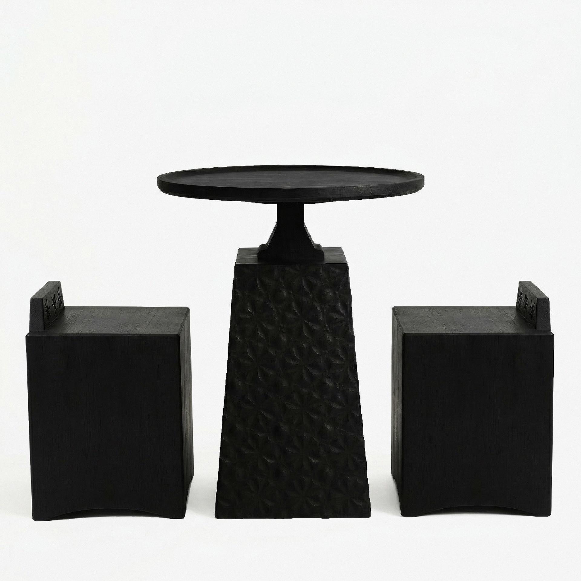 Stelle Table · Black