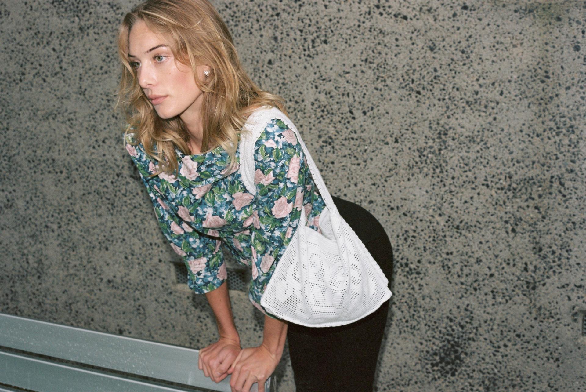 The Fountain Crochet Bag · Dove