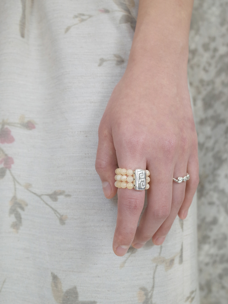 Totem Beads Ring · Yellow Jade