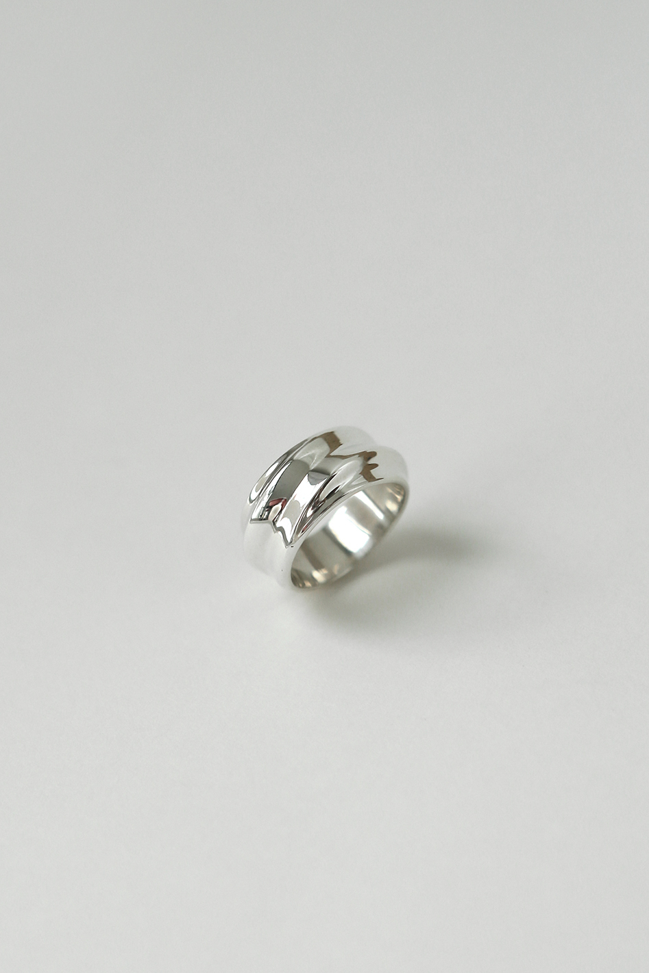 Flow Pinky Ring