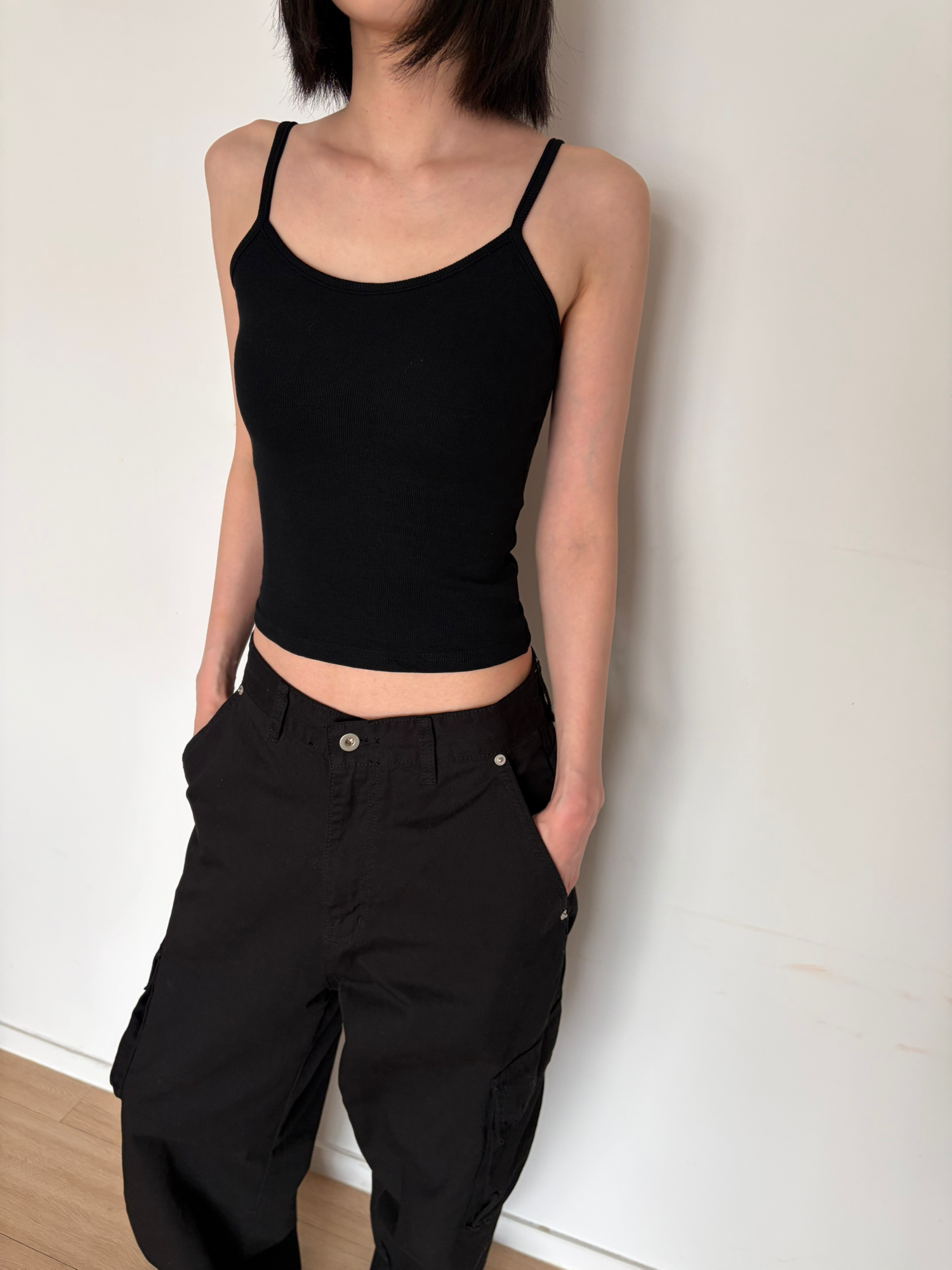 Essential cap sleeveless