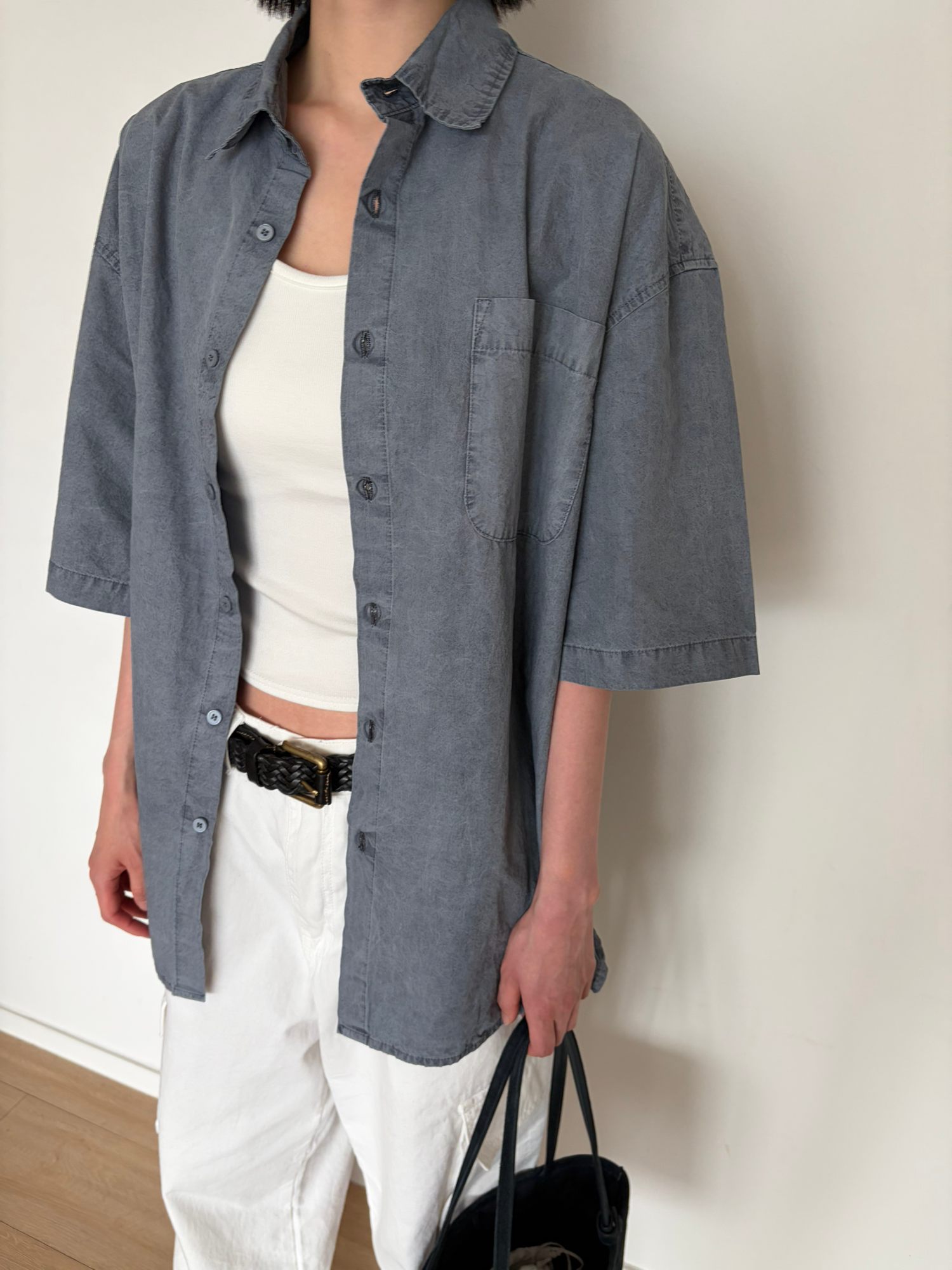 Faded wash half shirt