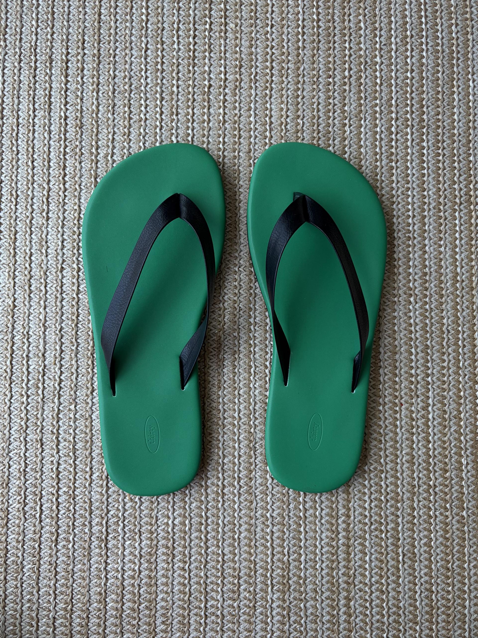 Leather strap flip flops
