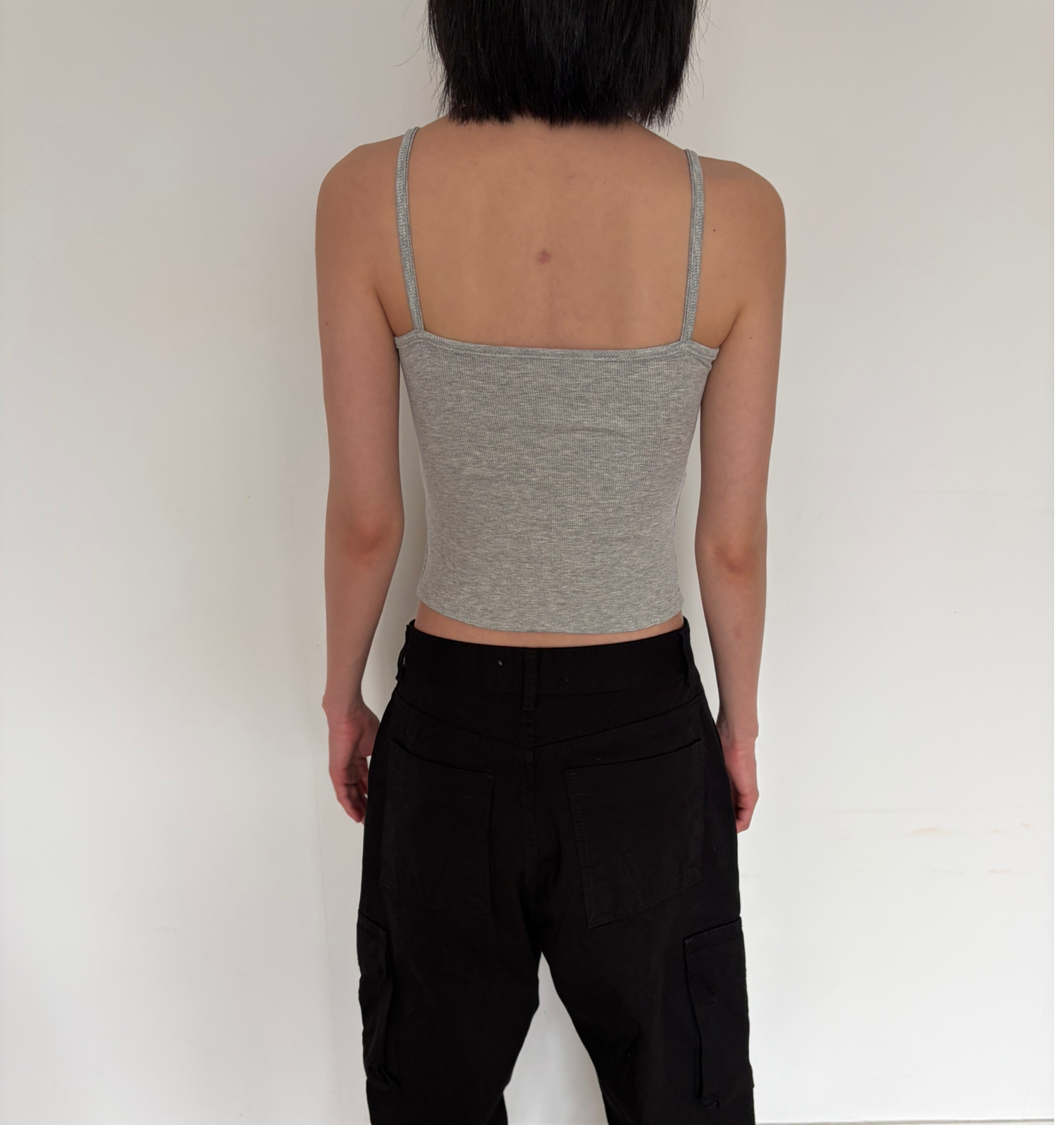 Essential cap sleeveless