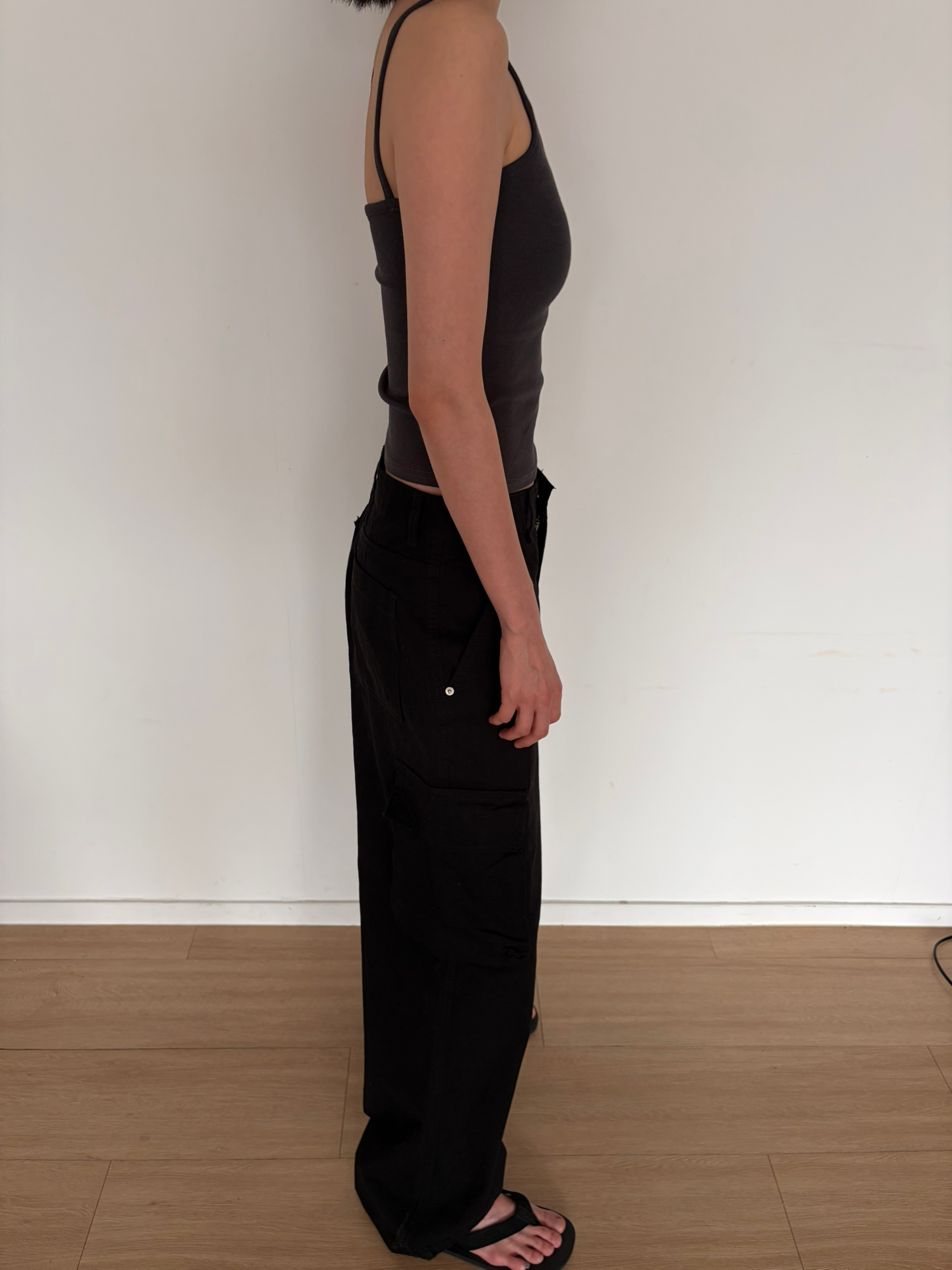 Essential cap sleeveless